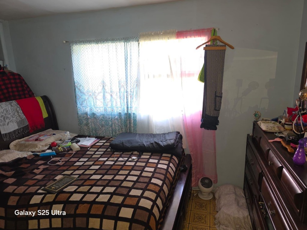 446 NW 119th Miami, FL 33168