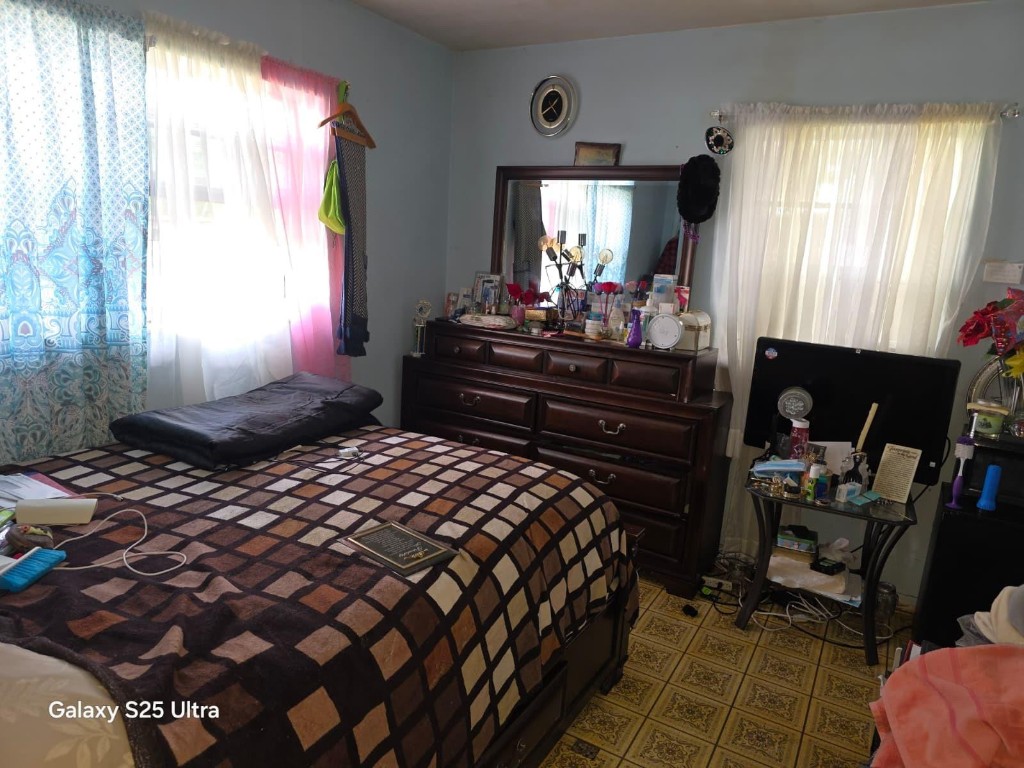 446 NW 119th Miami, FL 33168