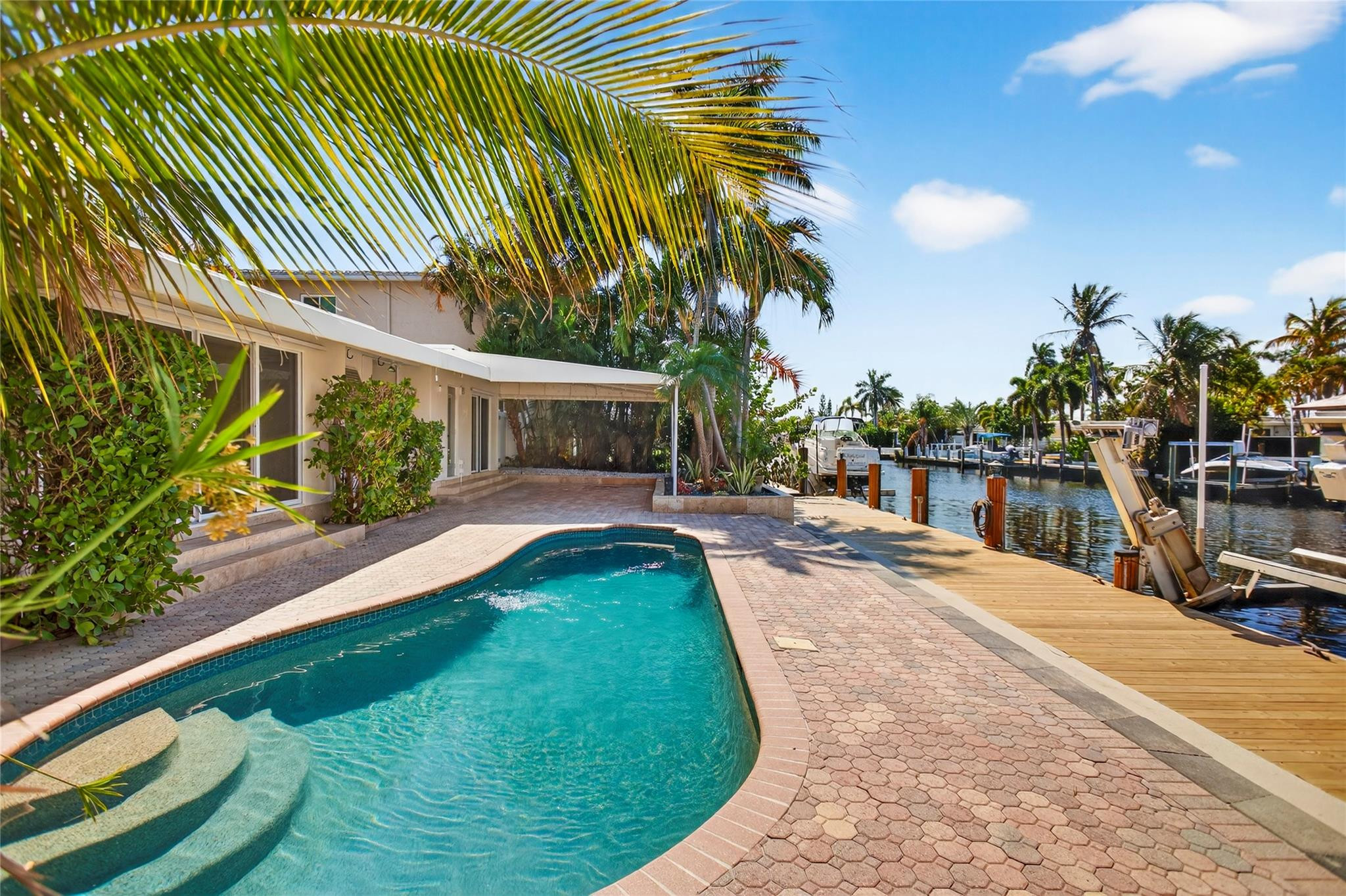 601 SE 5th Pompano Beach, FL 33060