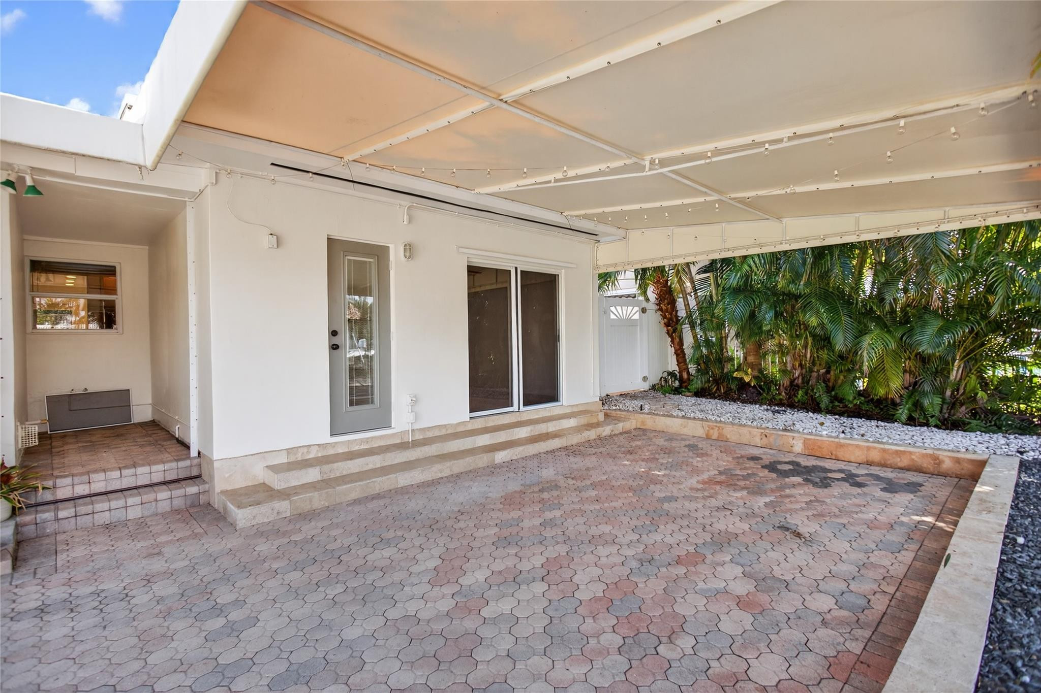 601 SE 5th Pompano Beach, FL 33060