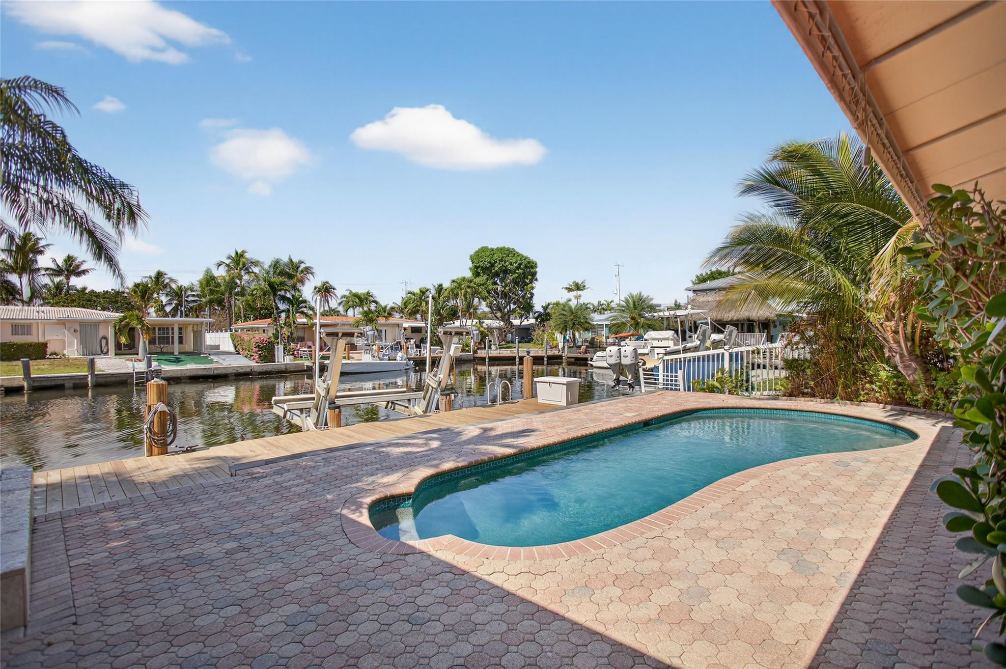 601 SE 5th Pompano Beach, FL 33060