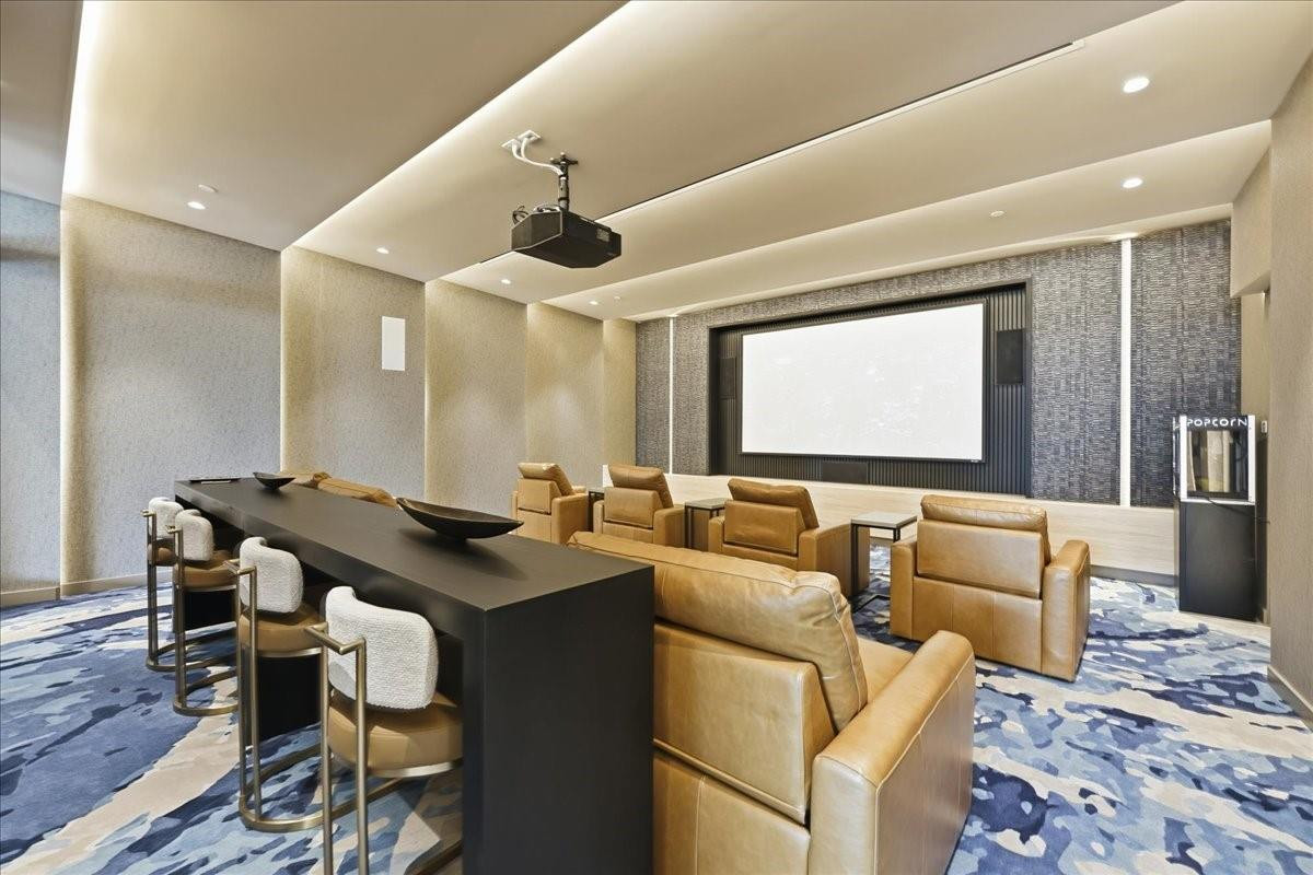 153 N Seabreeze #S-502 Fort Lauderdale, FL 33304