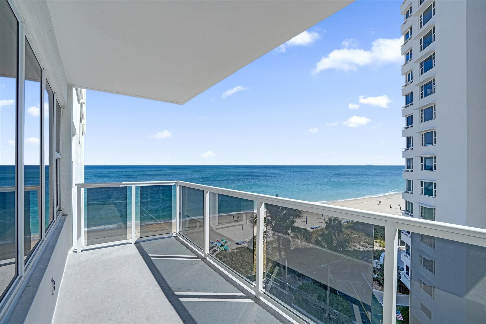 3700 Galt Ocean #607