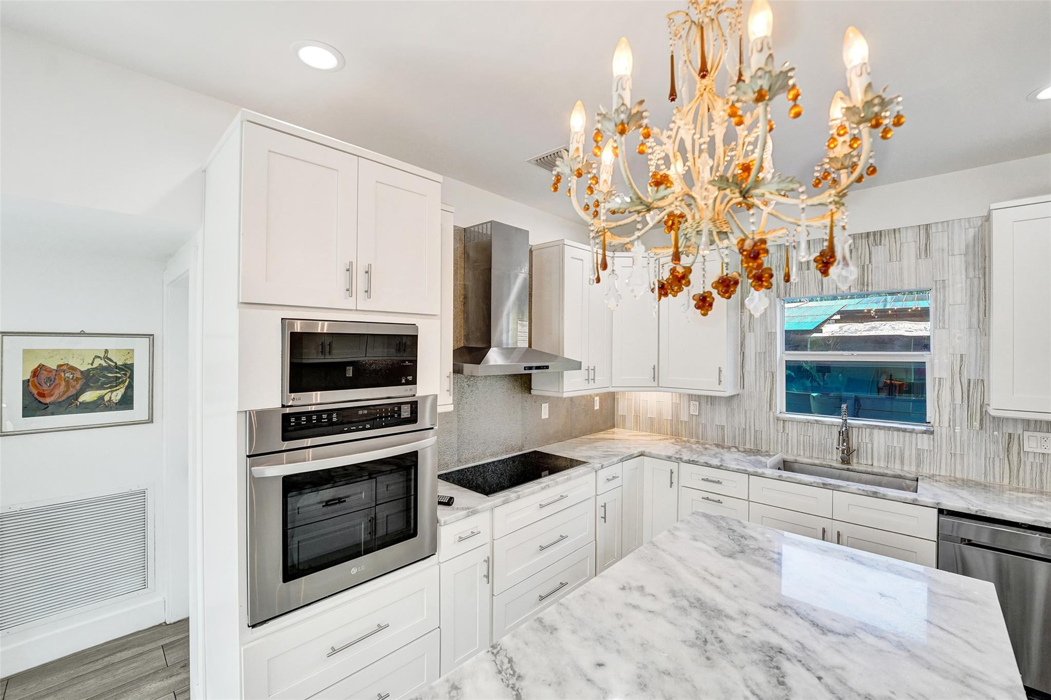 2502 NE 6th Wilton Manors, FL 33305