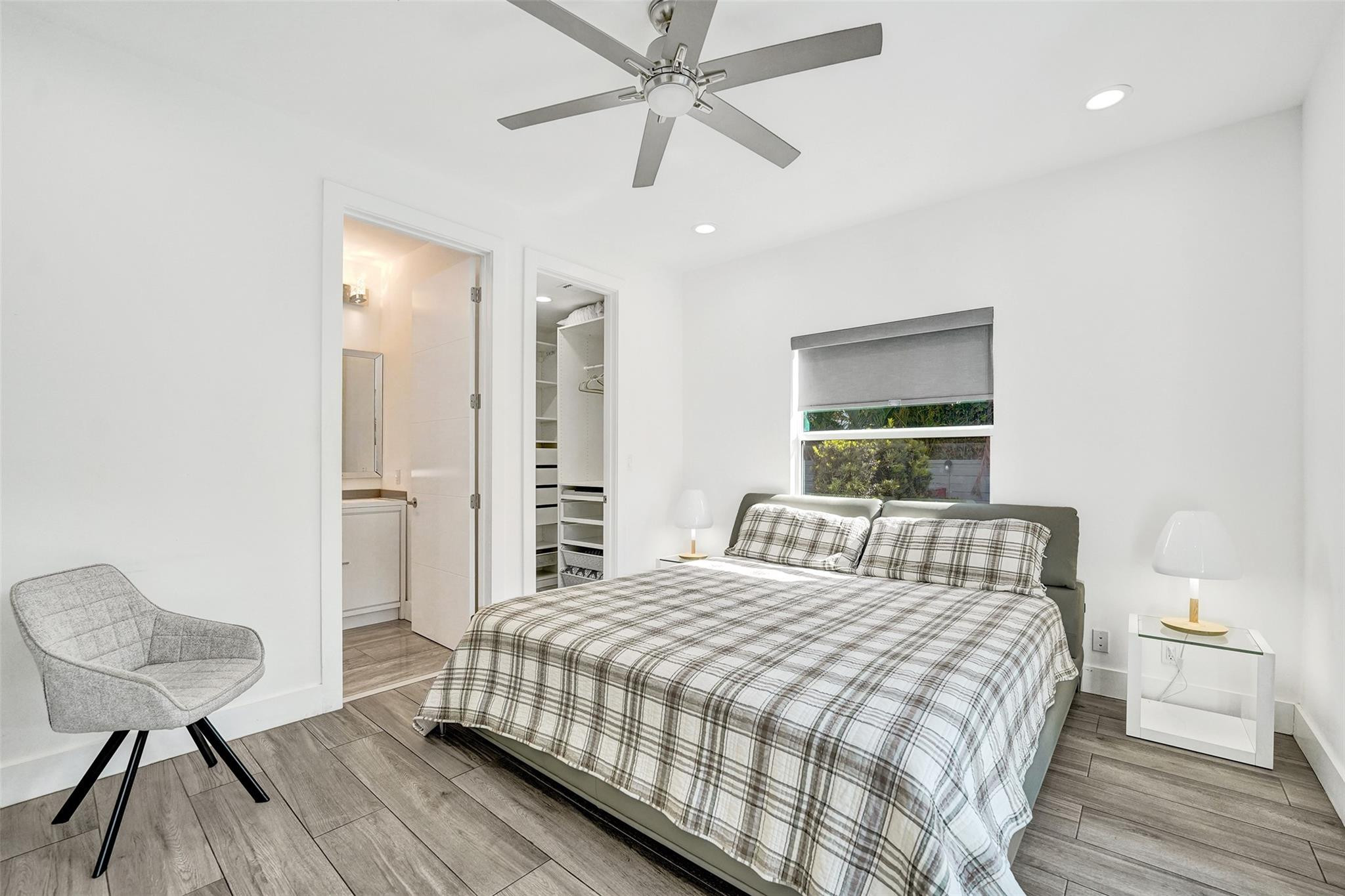 2502 NE 6th Wilton Manors, FL 33305