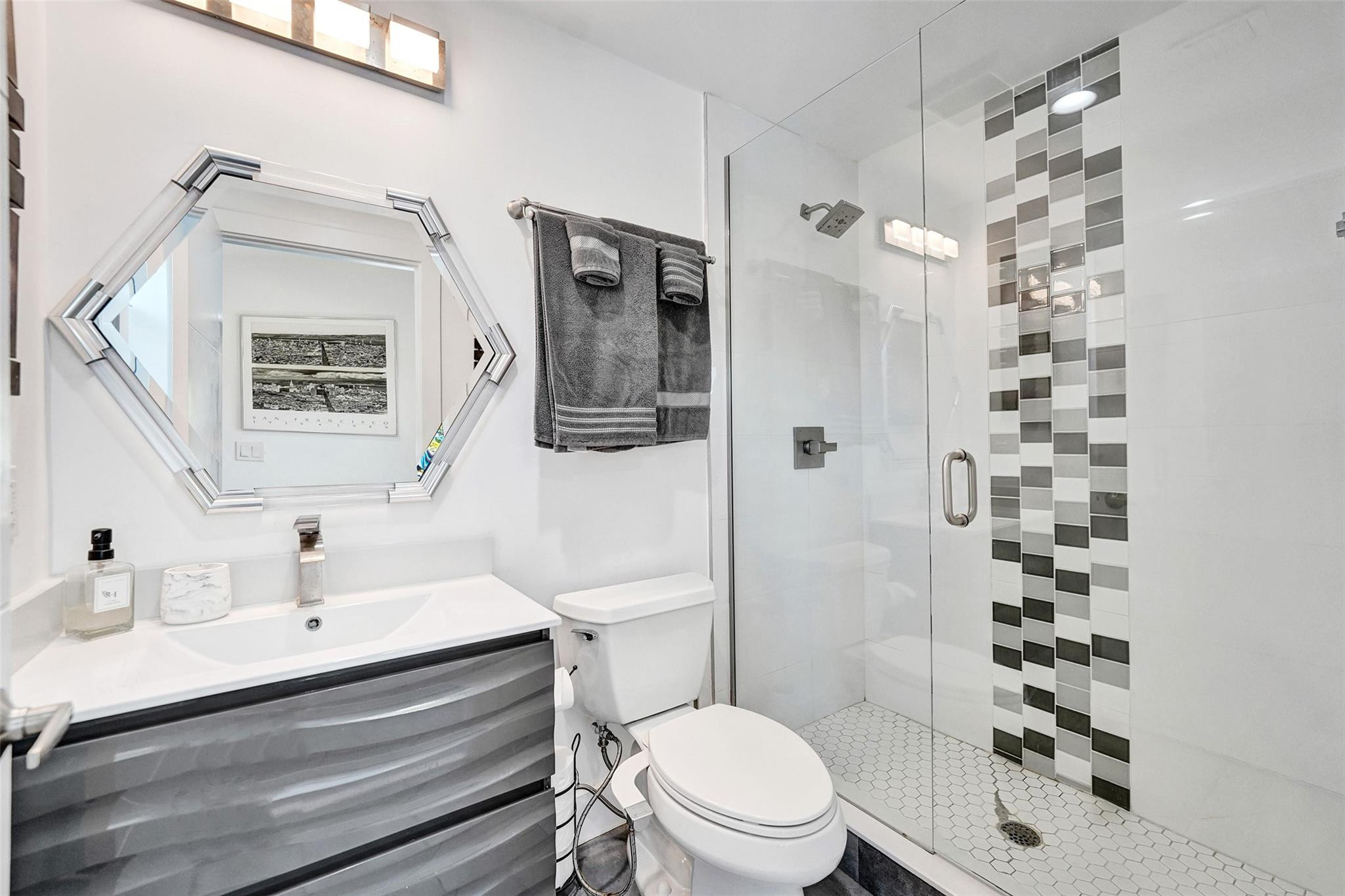 2502 NE 6th Wilton Manors, FL 33305