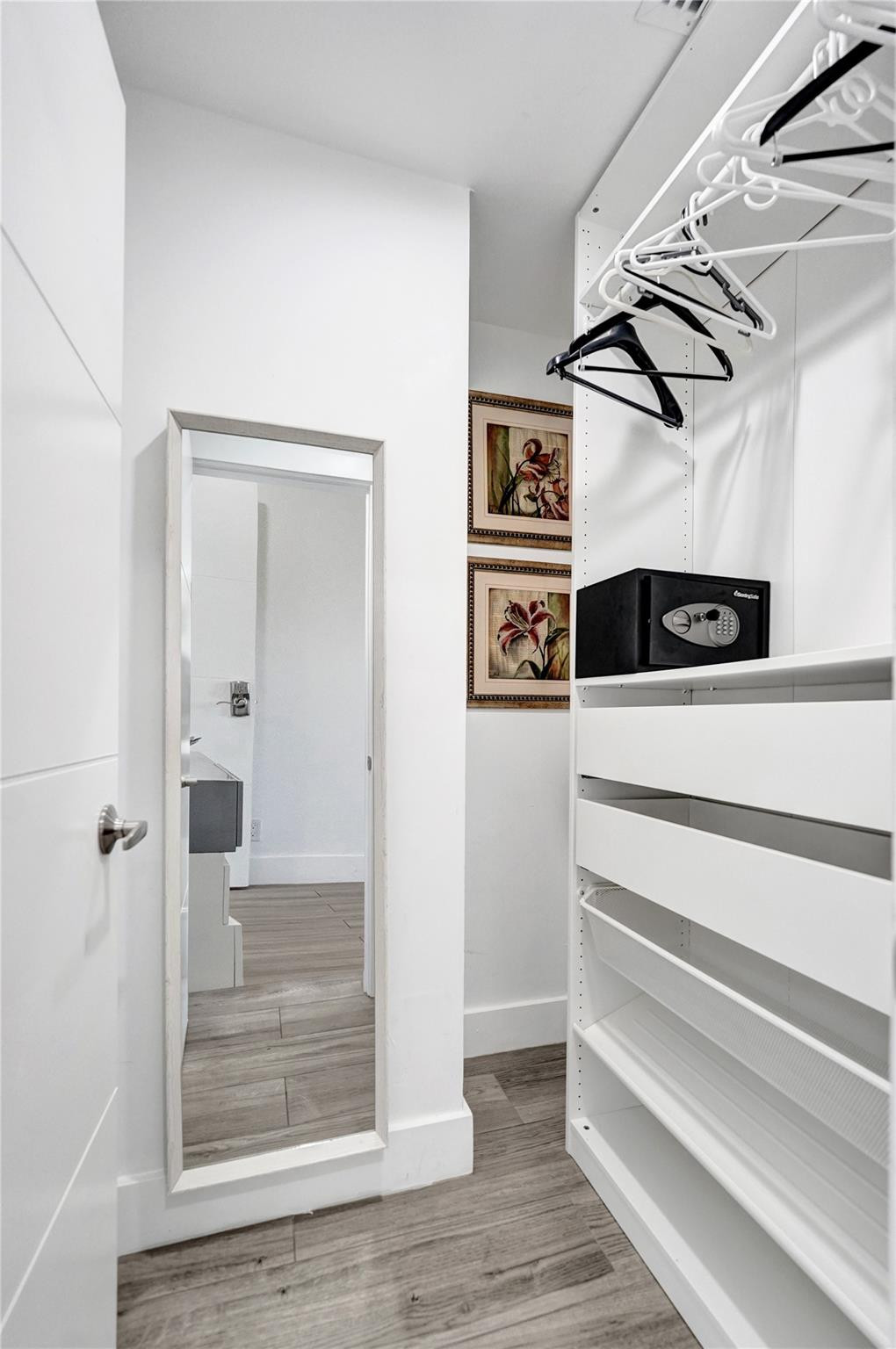 2502 NE 6th Wilton Manors, FL 33305