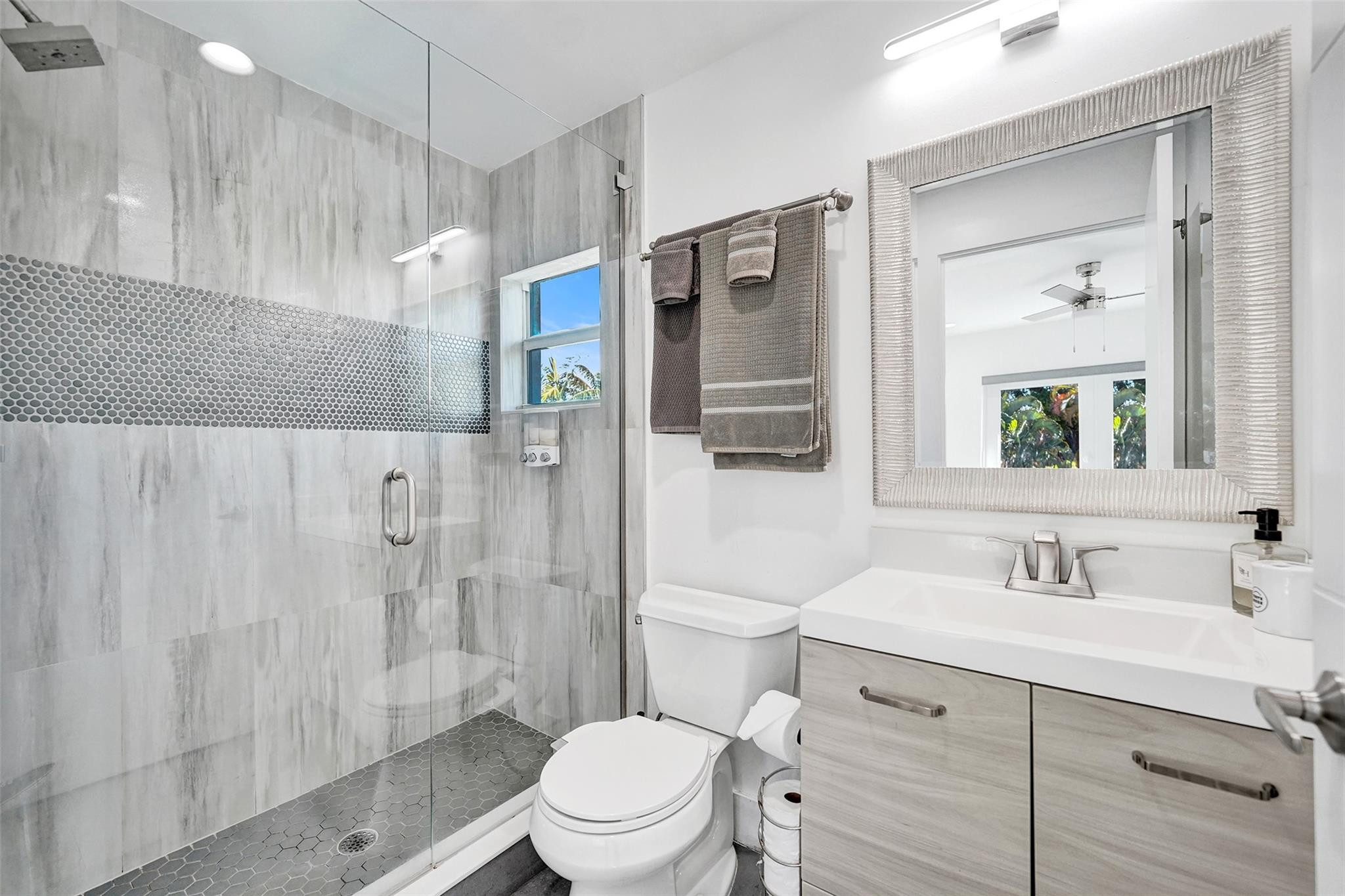 2502 NE 6th Wilton Manors, FL 33305