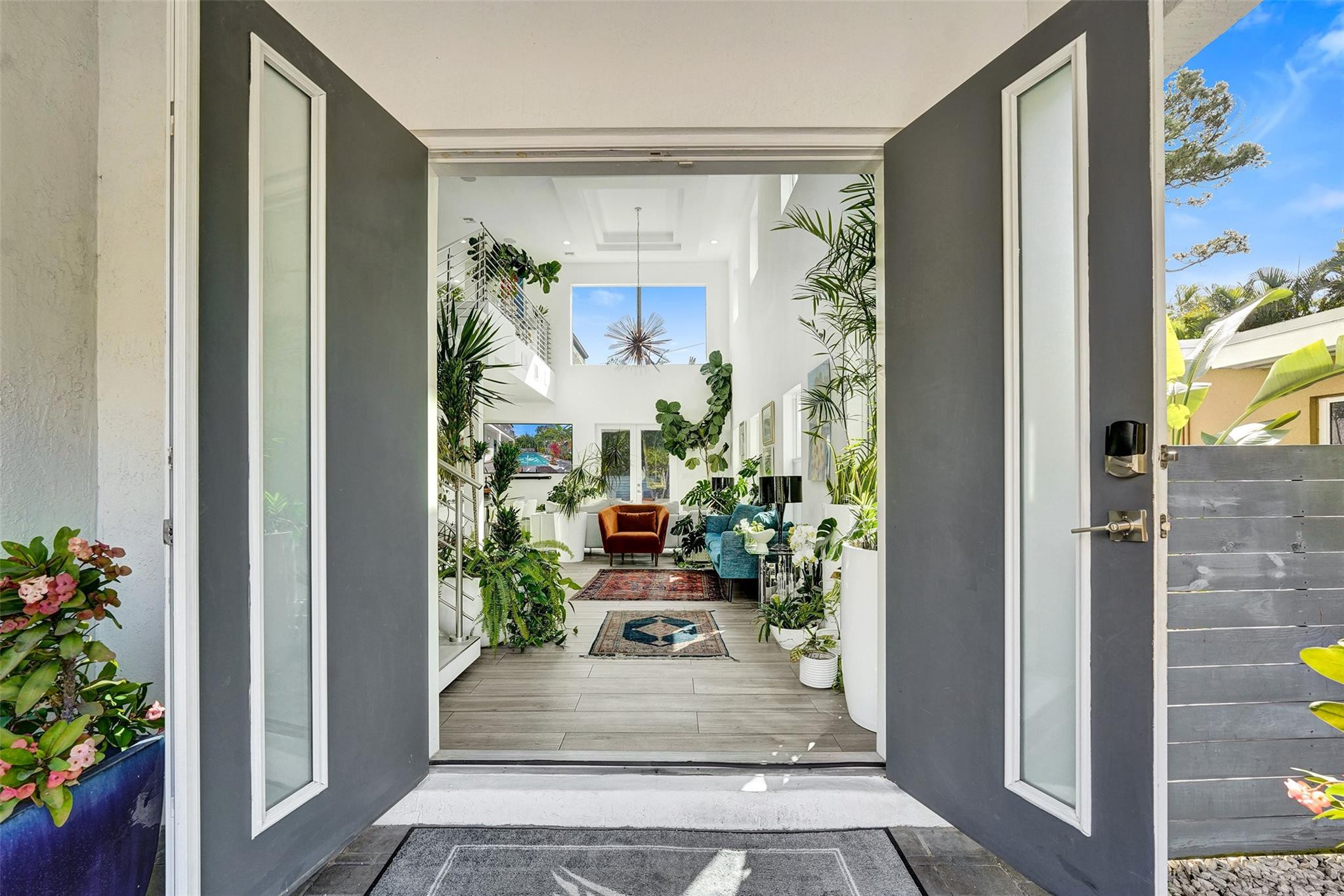 2502 NE 6th Wilton Manors, FL 33305