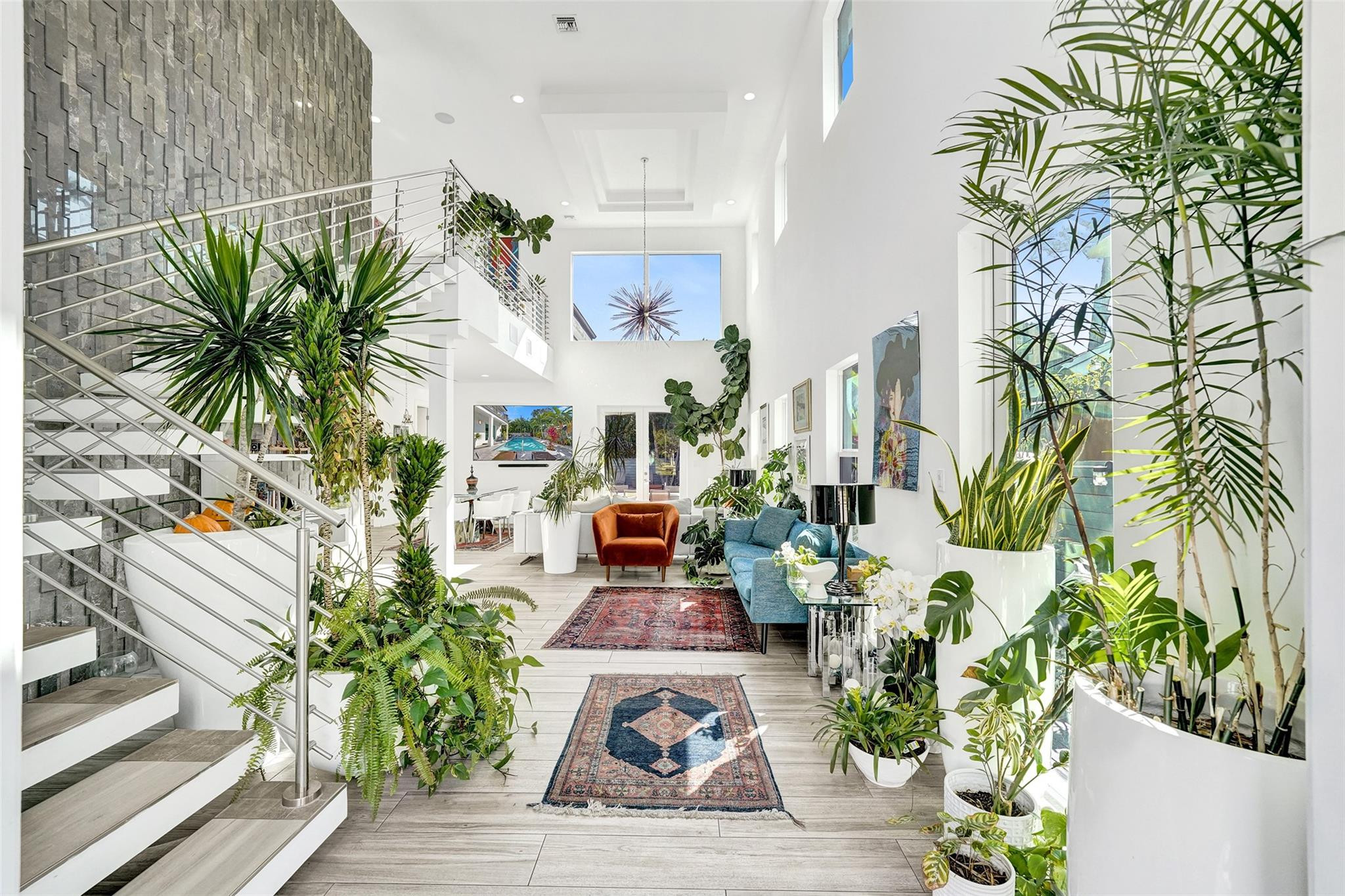 2502 NE 6th Wilton Manors, FL 33305