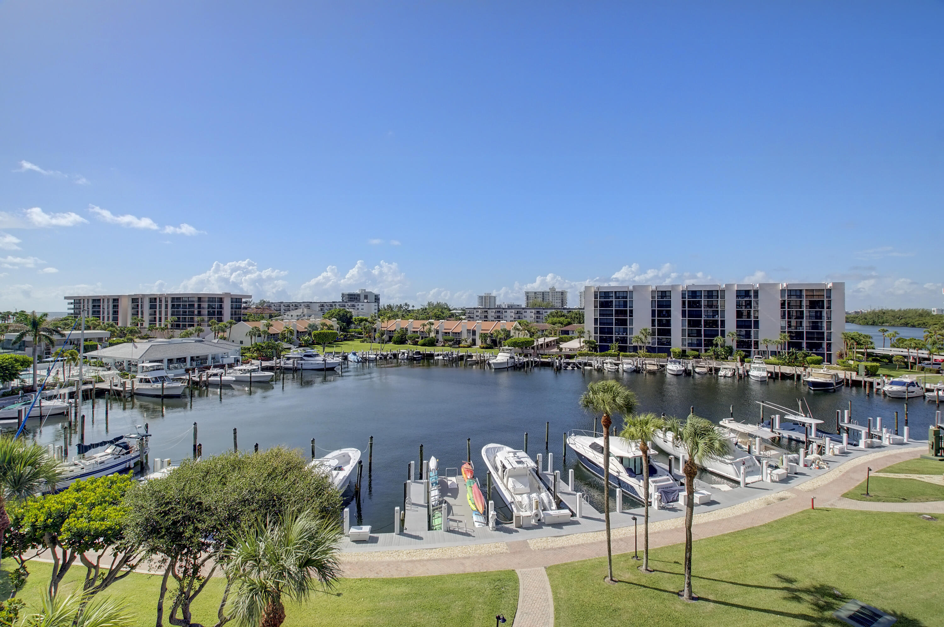 2707 N Ocean Boulevard #D502