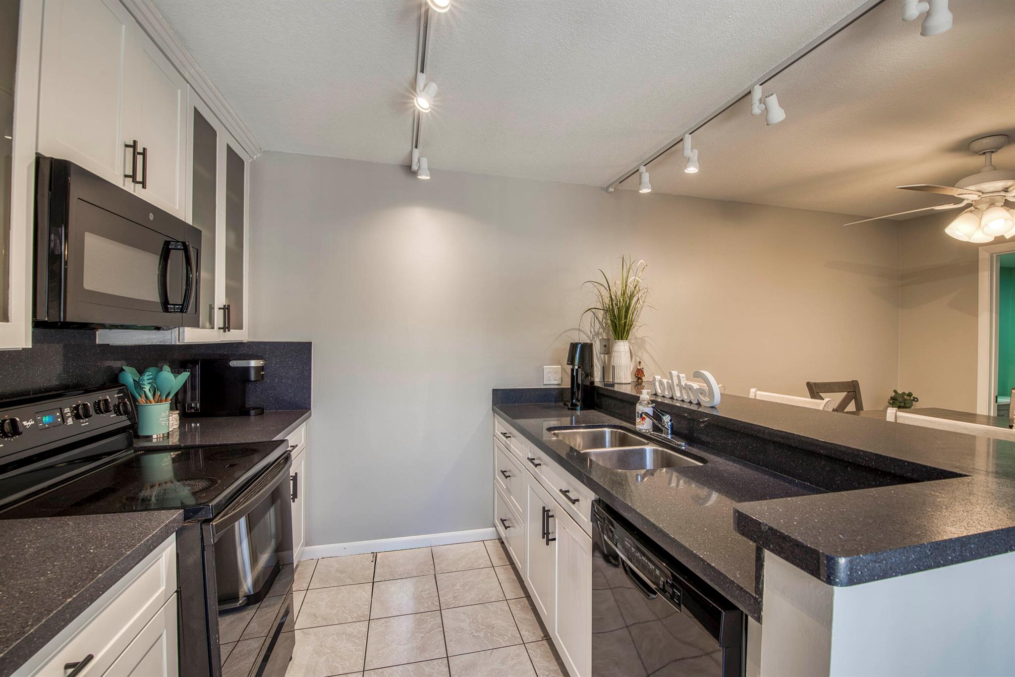 1913 19th Ct Jupiter, FL 33477