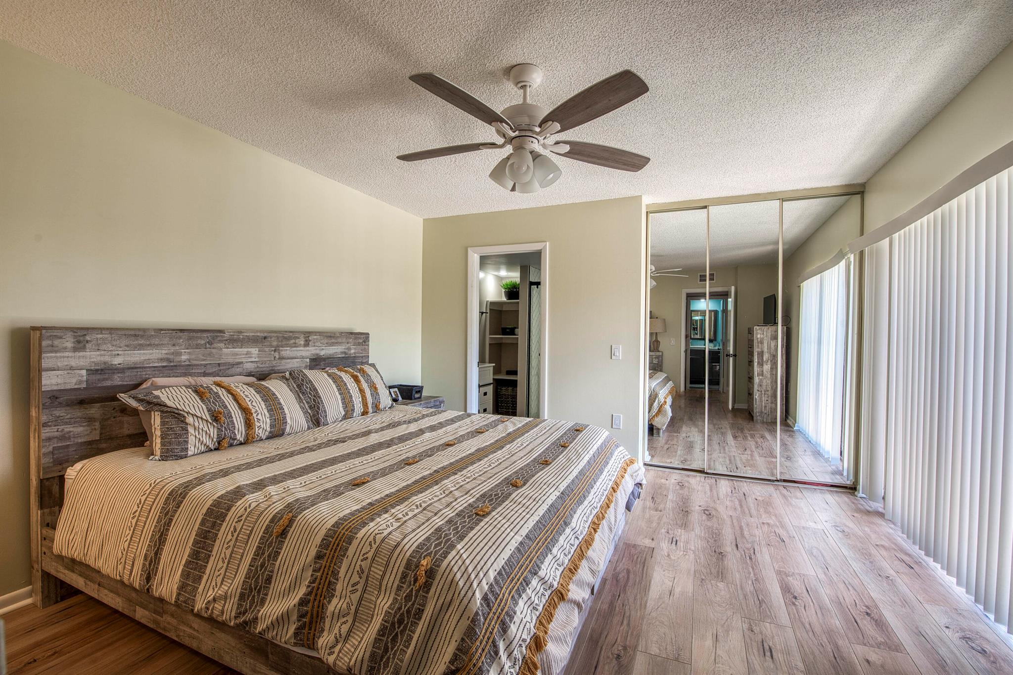 1913 19th Ct Jupiter, FL 33477