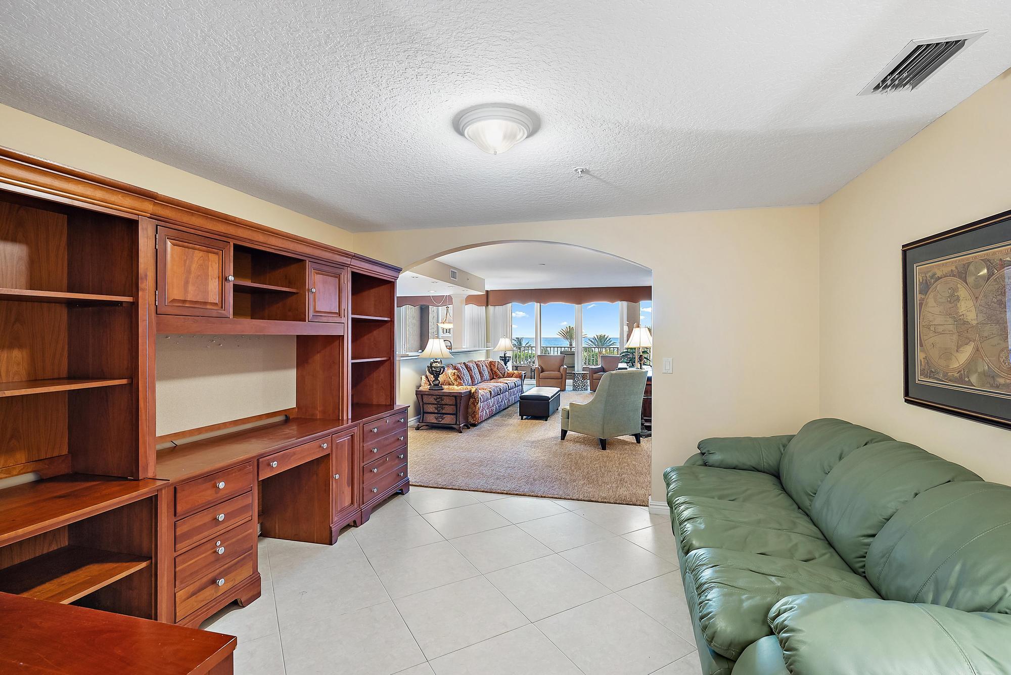 700 Ocean Royale 302th Way #302 Juno Beach, FL 33408