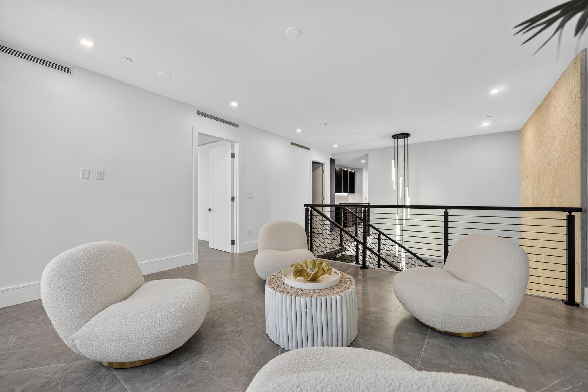 1 S Coastal Way #205 Jupiter, FL 33477