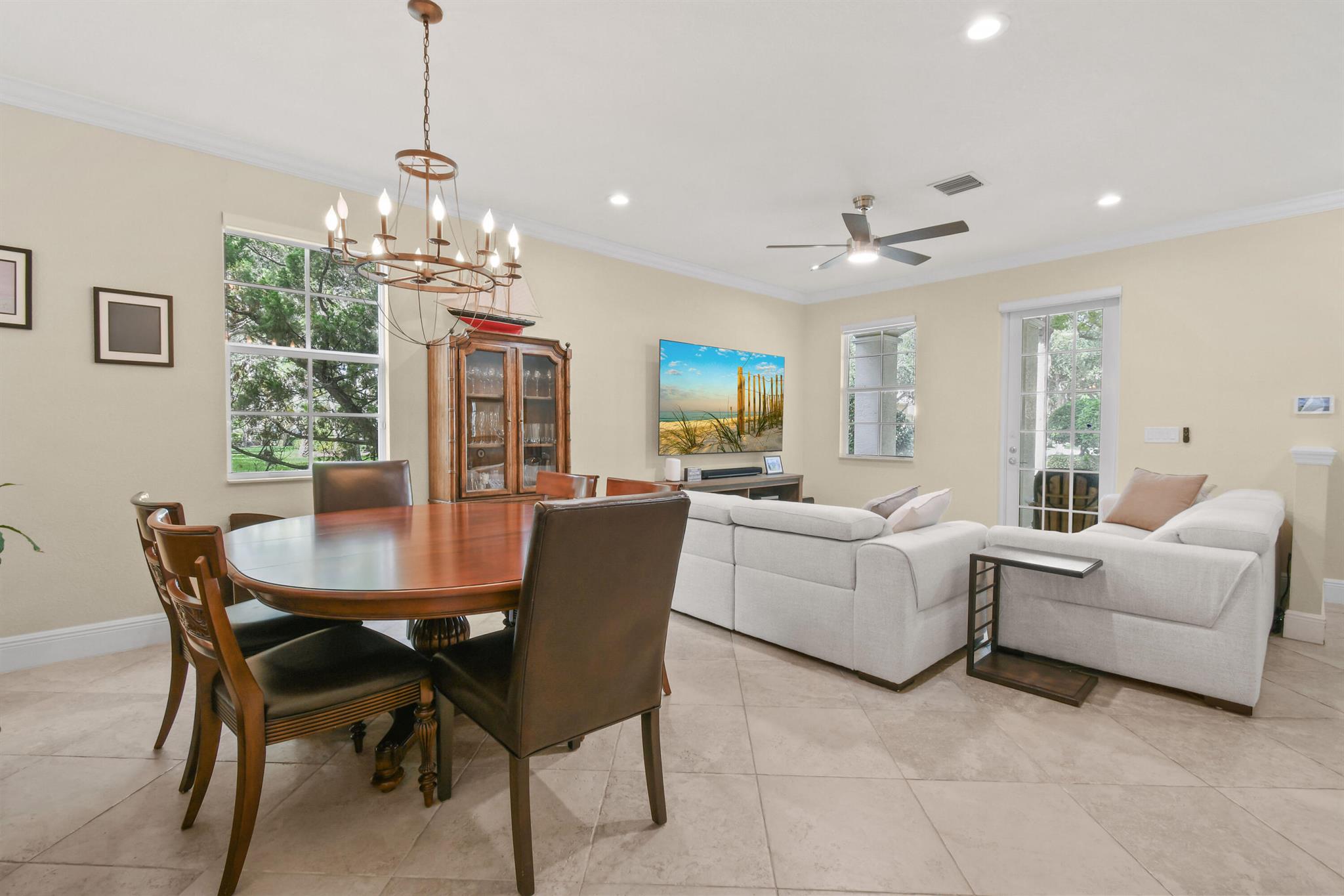 102 Lismore Ln Jupiter, FL 33458