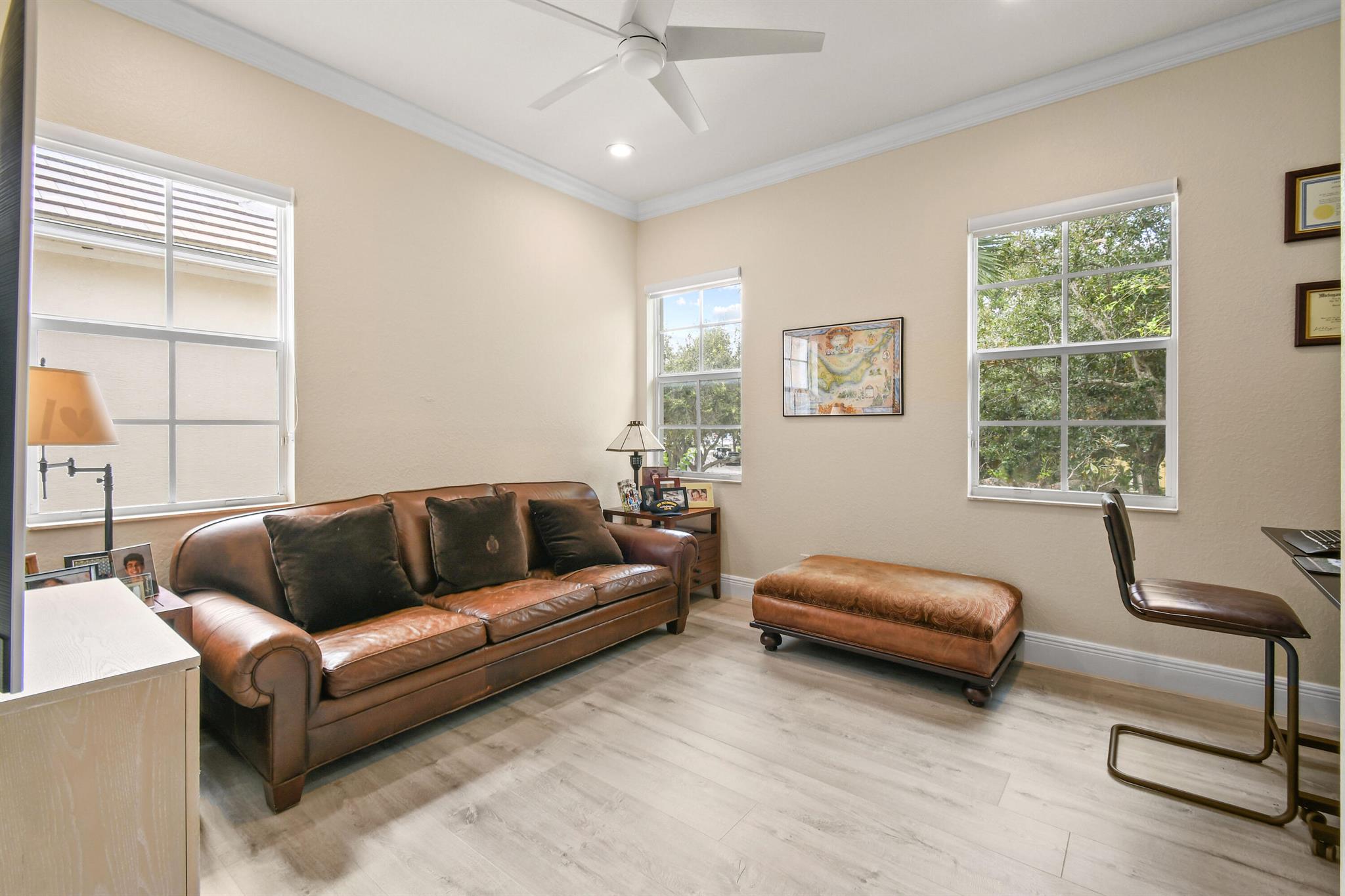 102 Lismore Ln Jupiter, FL 33458