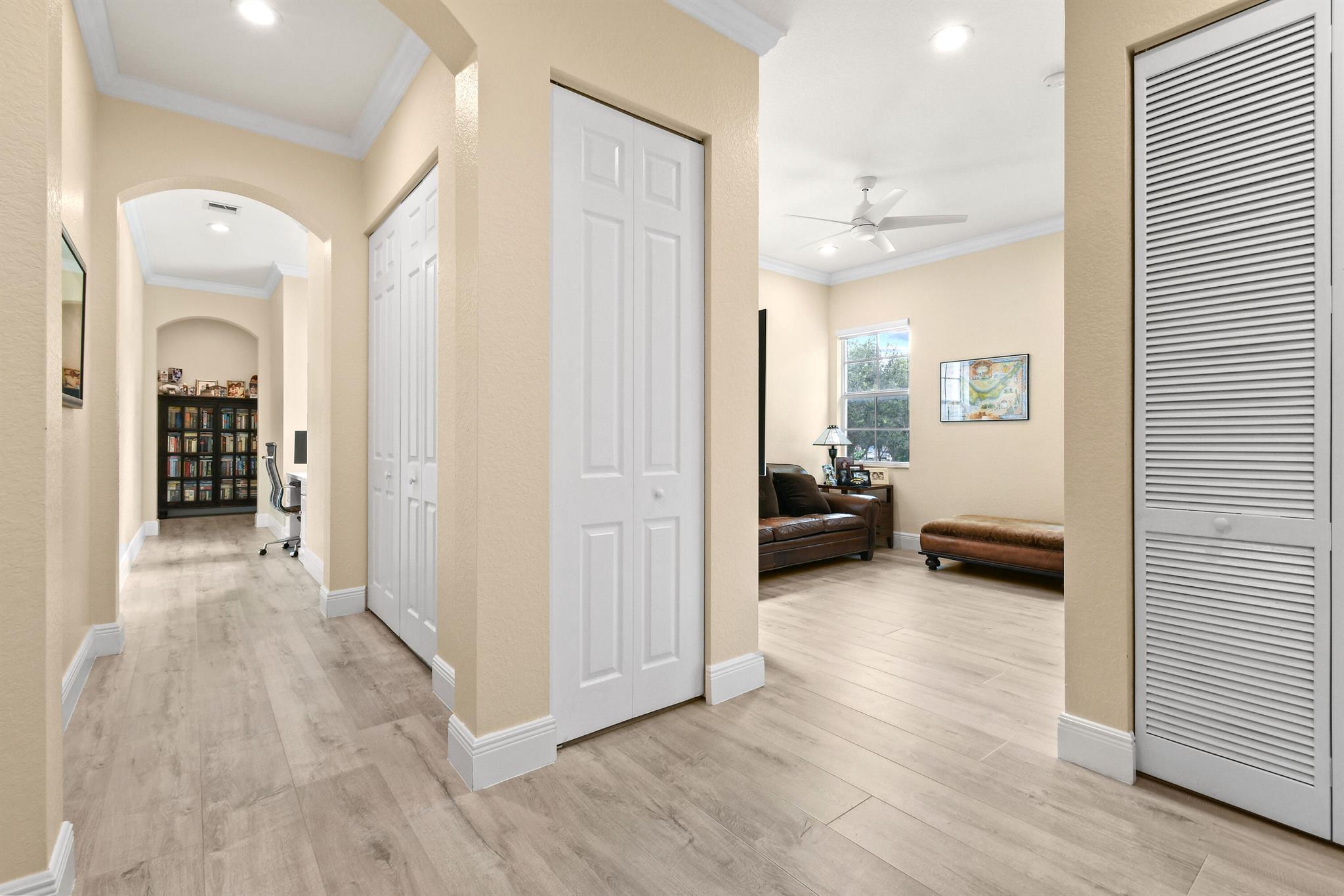 102 Lismore Ln Jupiter, FL 33458