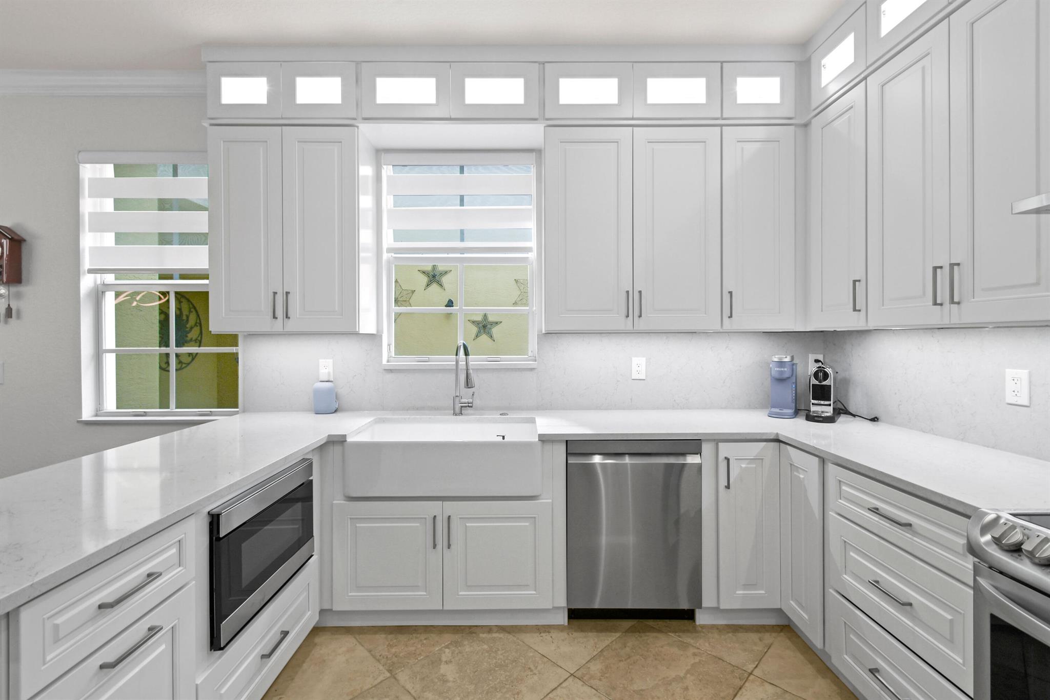 102 Lismore Ln Jupiter, FL 33458