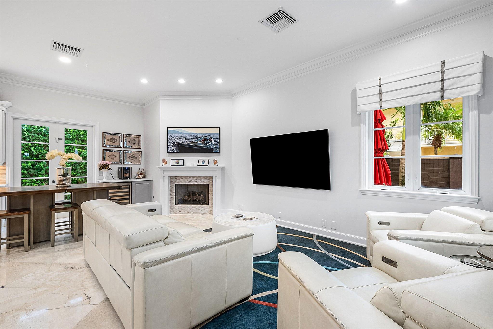 27 Hersey Dr Ocean Ridge, FL 33435