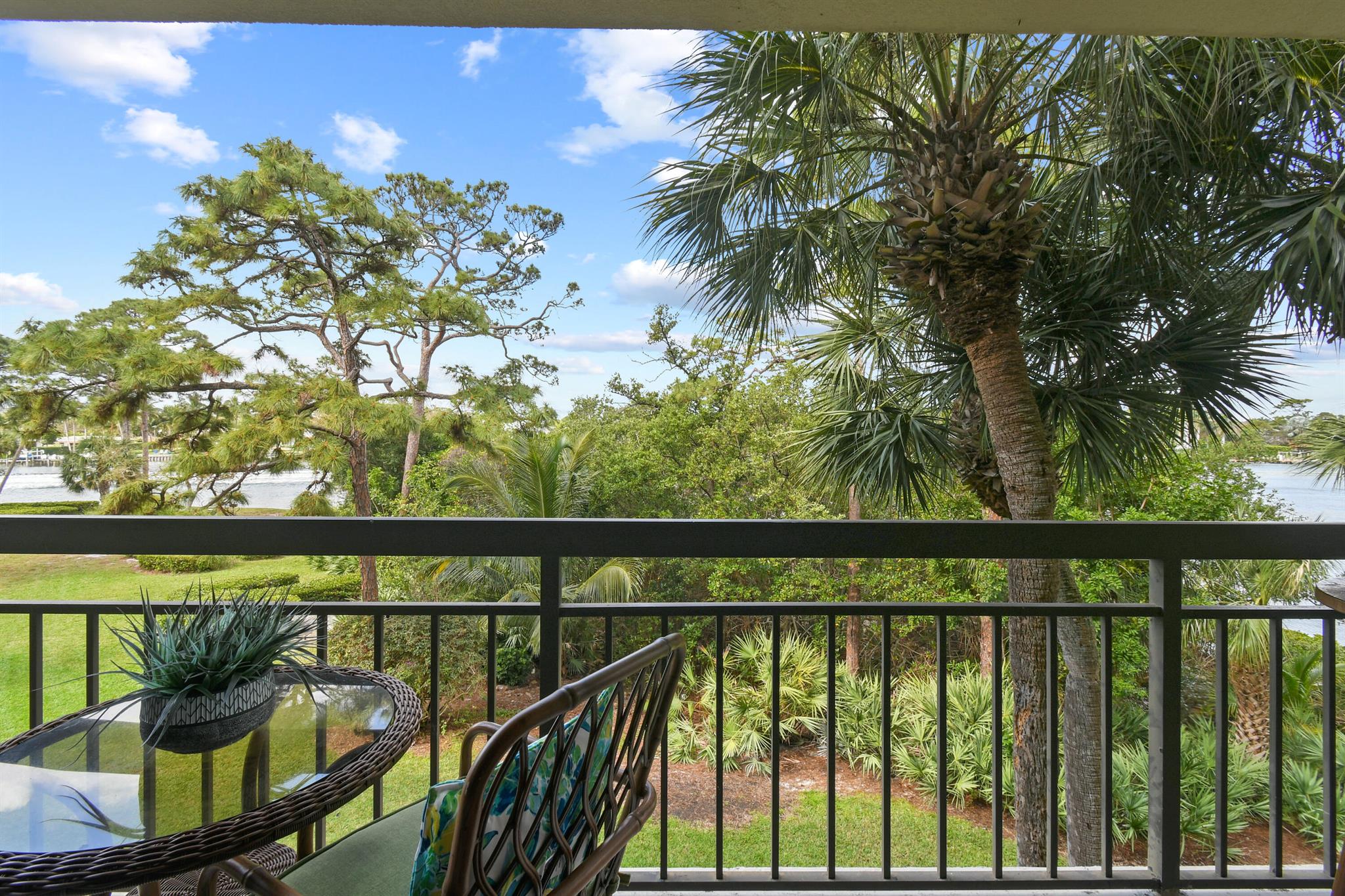 1901 Marina Isle Way #305 Jupiter, FL 33477