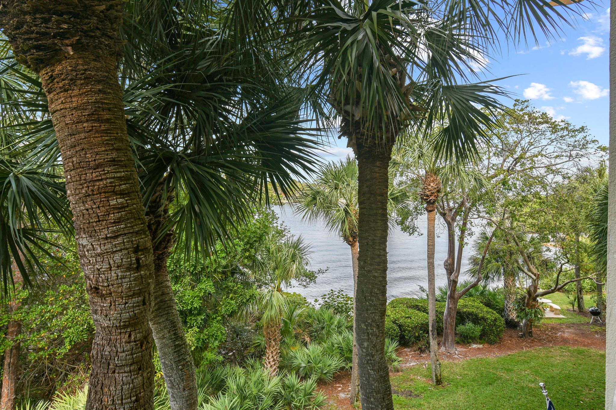 1901 Marina Isle Way #305 Jupiter, FL 33477