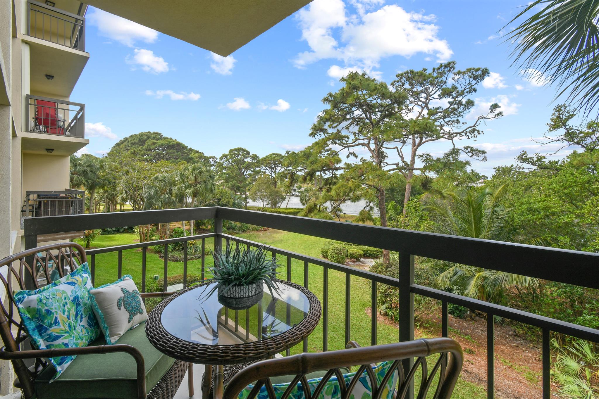 1901 Marina Isle Way #305 Jupiter, FL 33477