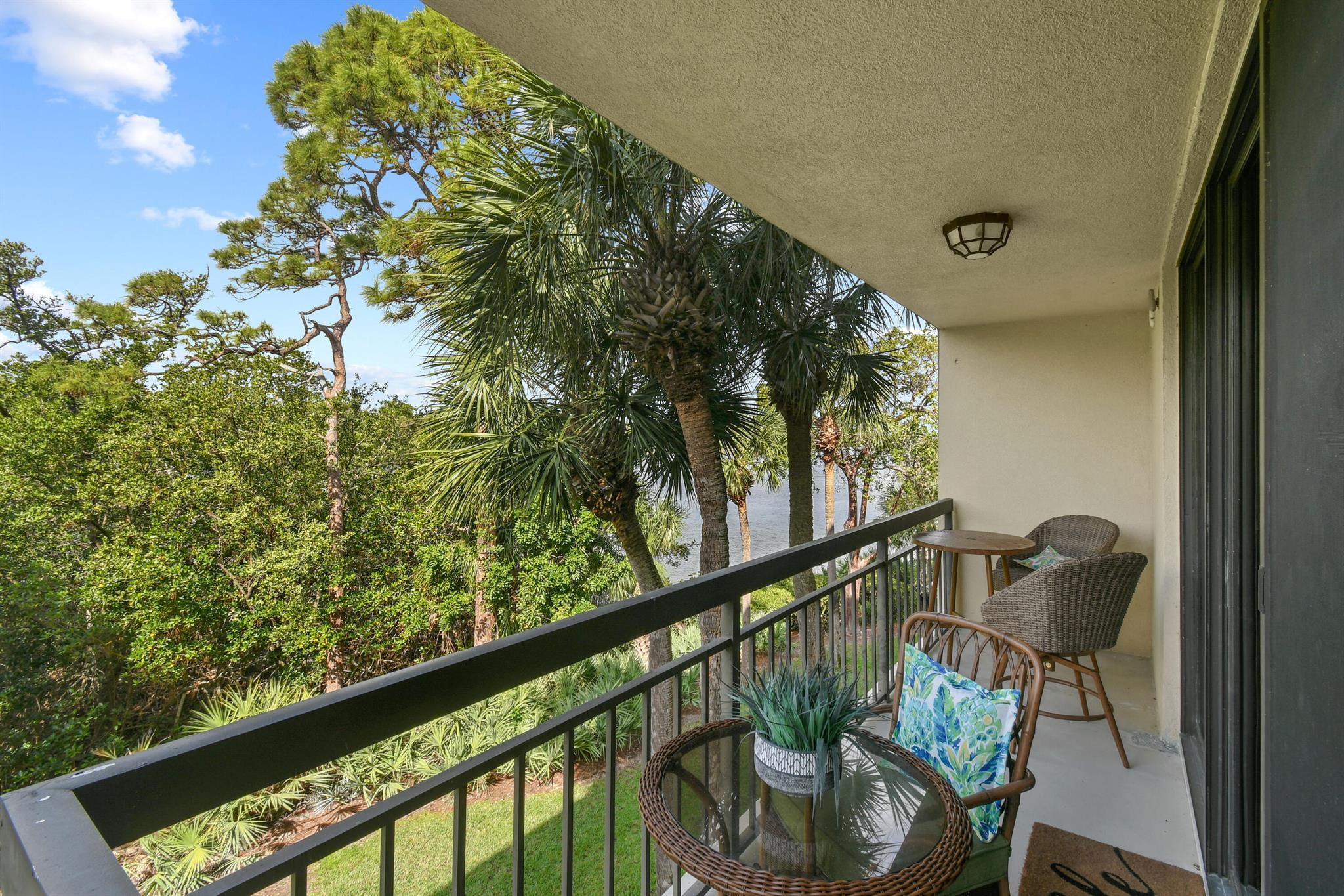 1901 Marina Isle Way #305 Jupiter, FL 33477