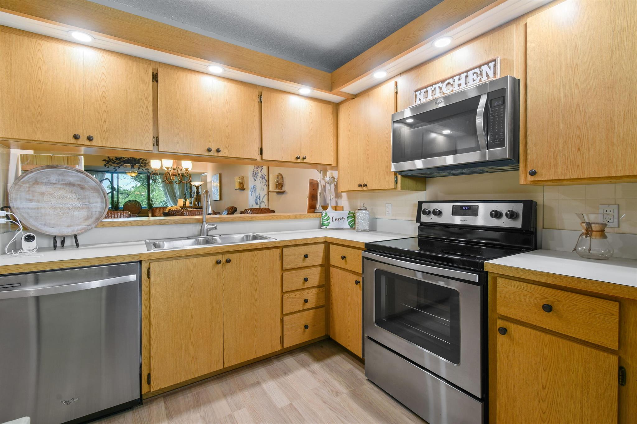 1901 Marina Isle Way #305 Jupiter, FL 33477