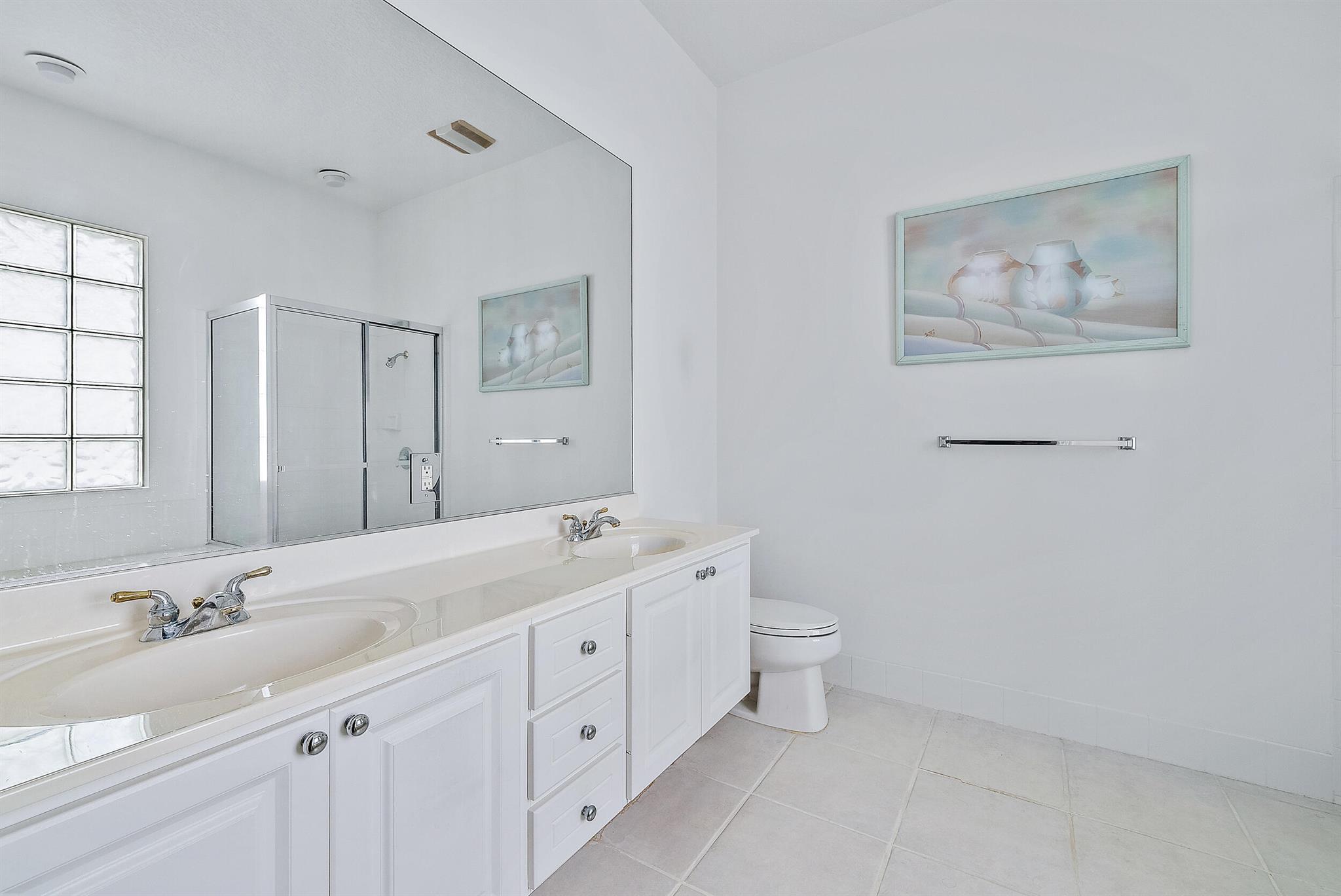 242 Poinciana Dr Jupiter, FL 33458