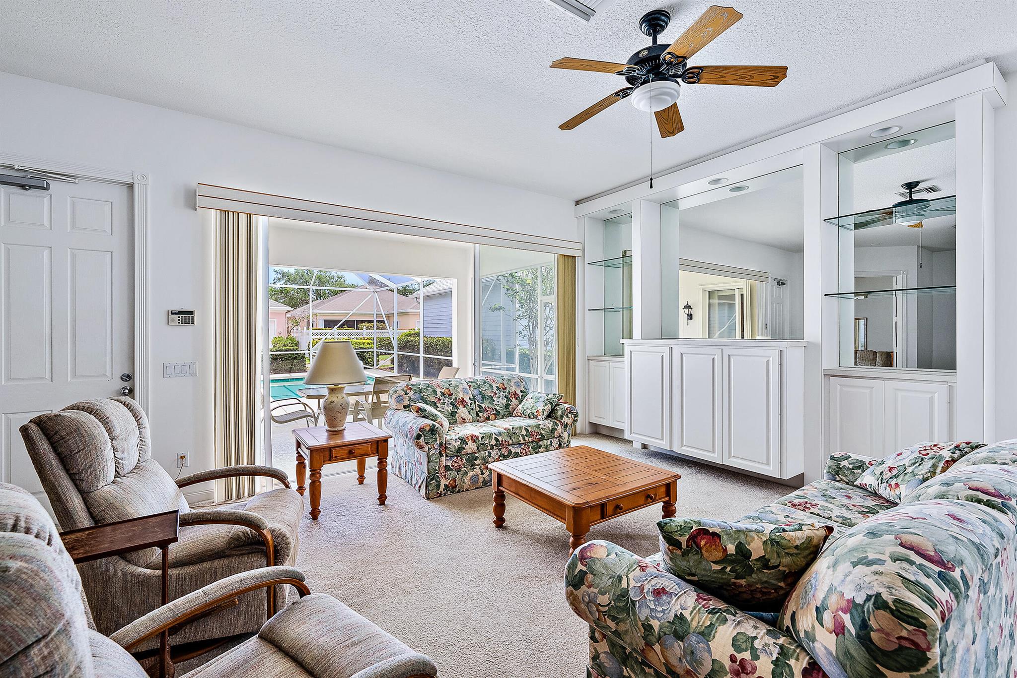 242 Poinciana Dr Jupiter, FL 33458