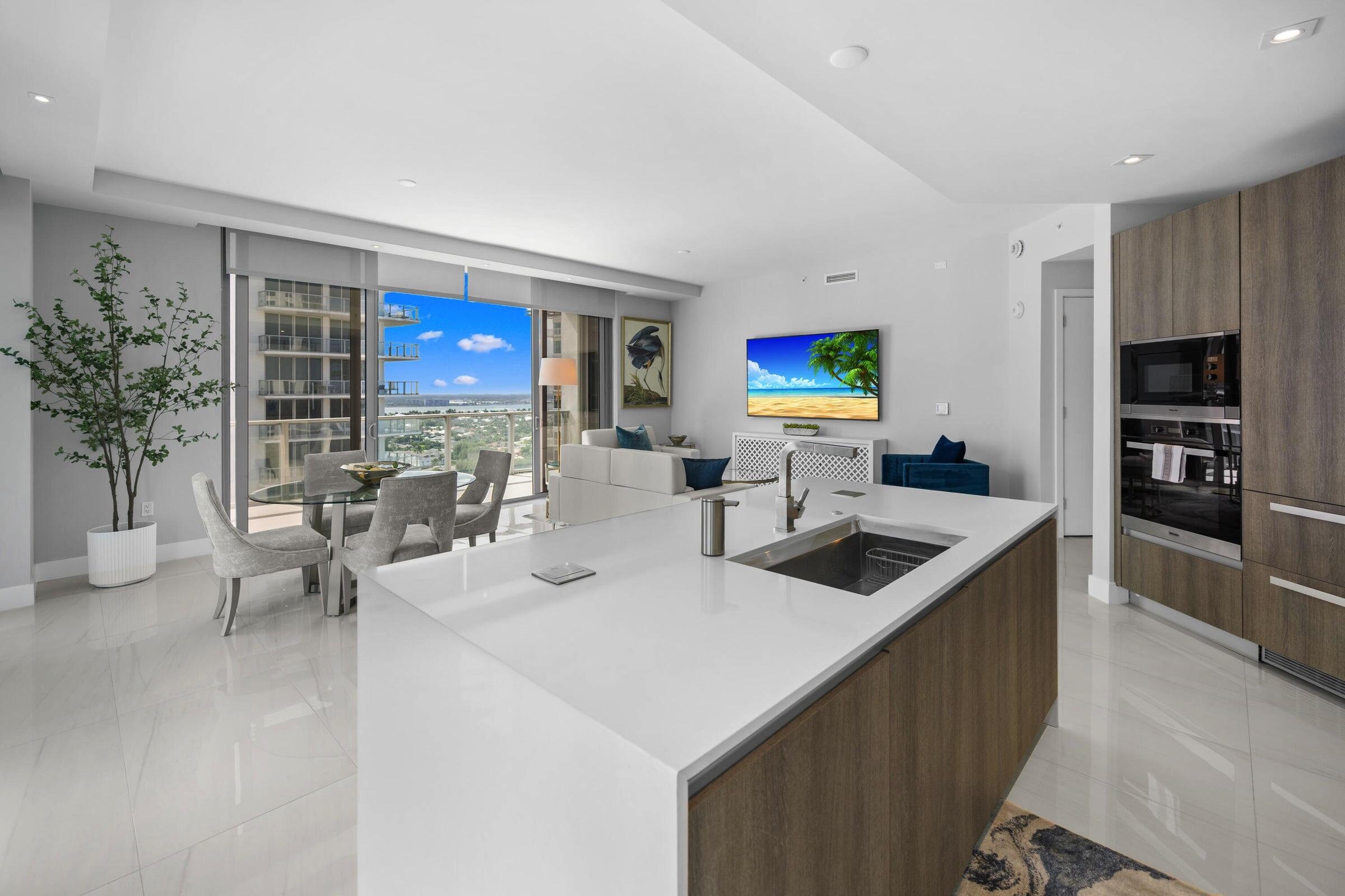 3100 N Ocean #H-1508 Singer Island, FL 33404