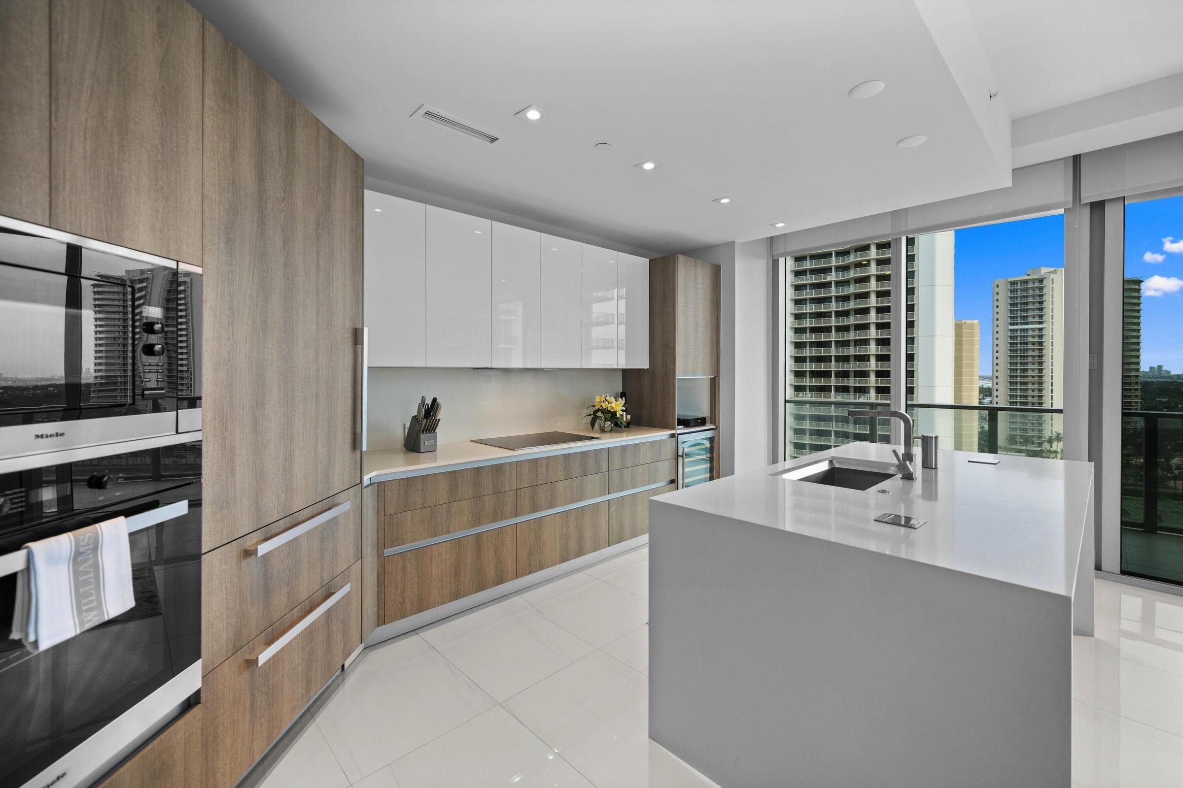 3100 N Ocean #H-1508 Singer Island, FL 33404