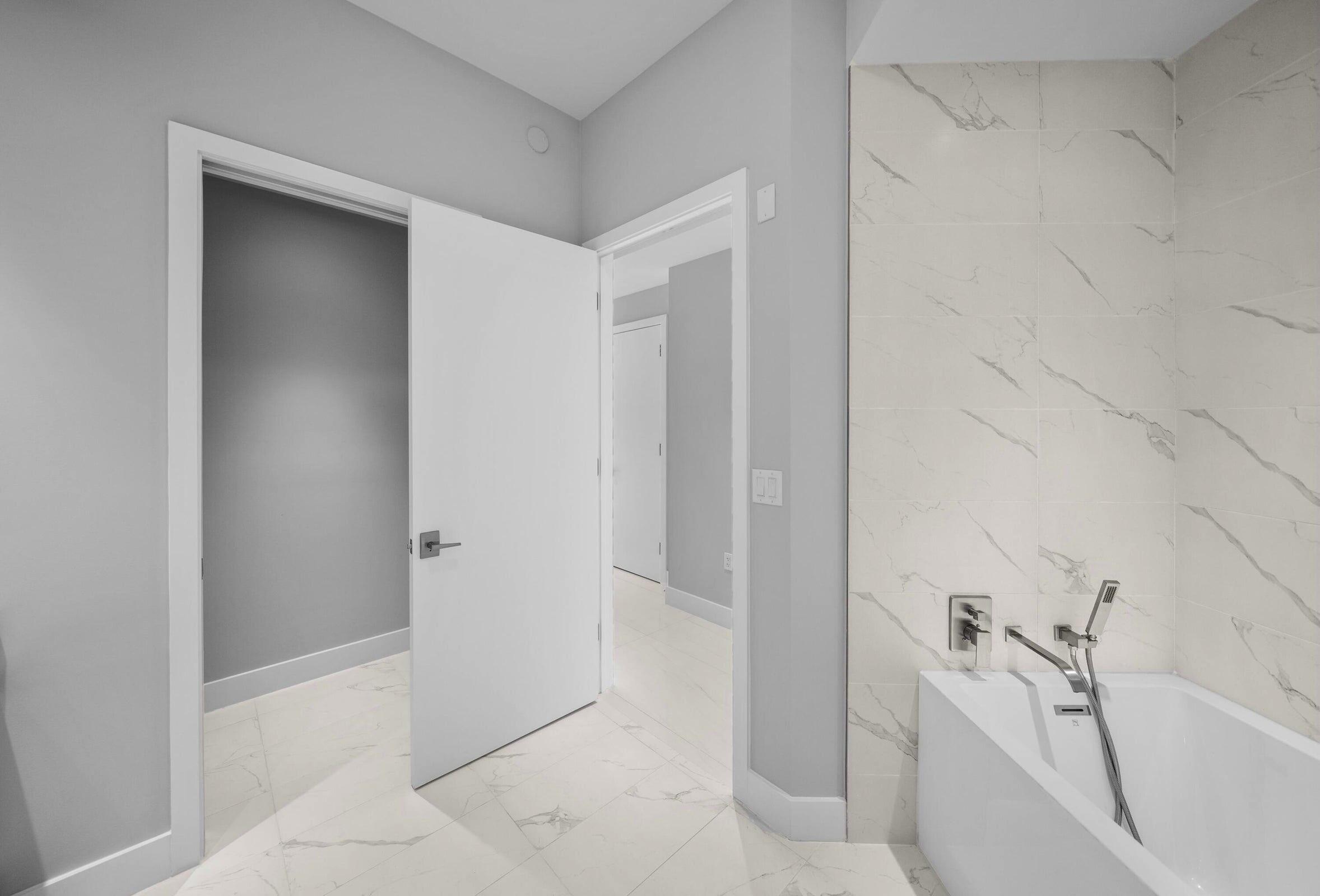 3100 N Ocean #H-1508 Singer Island, FL 33404