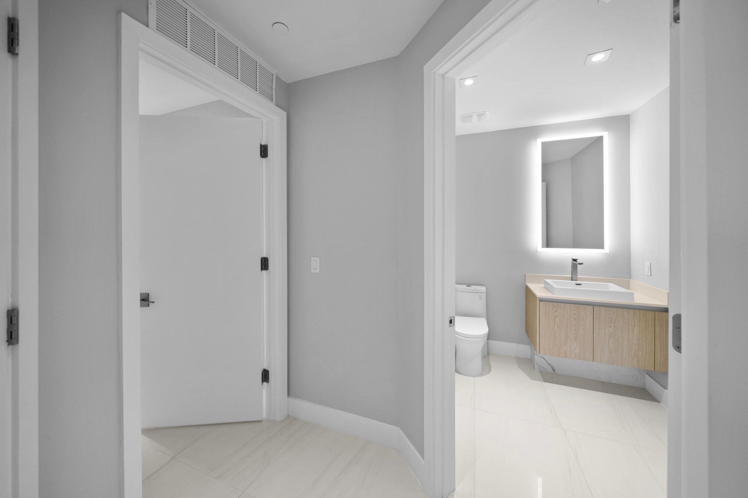3100 N Ocean #H-1508 Singer Island, FL 33404