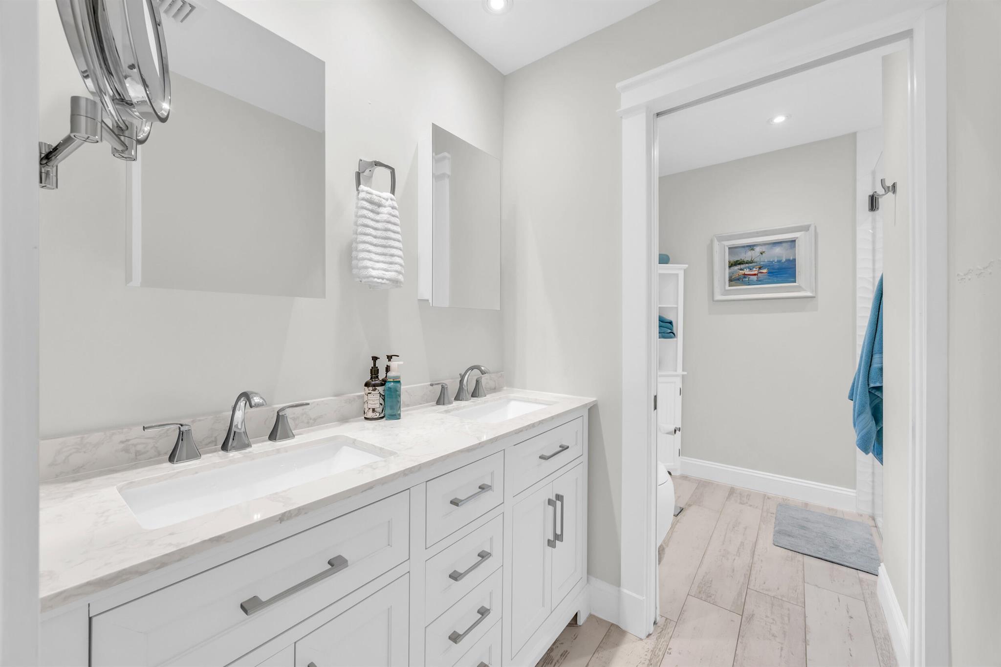 11 SE Splitrail Cir Jupiter, FL 33469