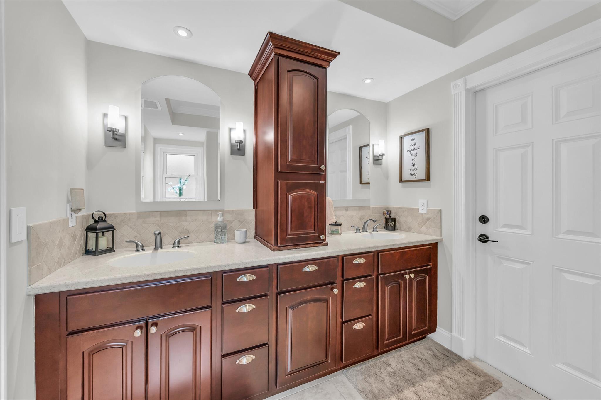 11 SE Splitrail Cir Jupiter, FL 33469