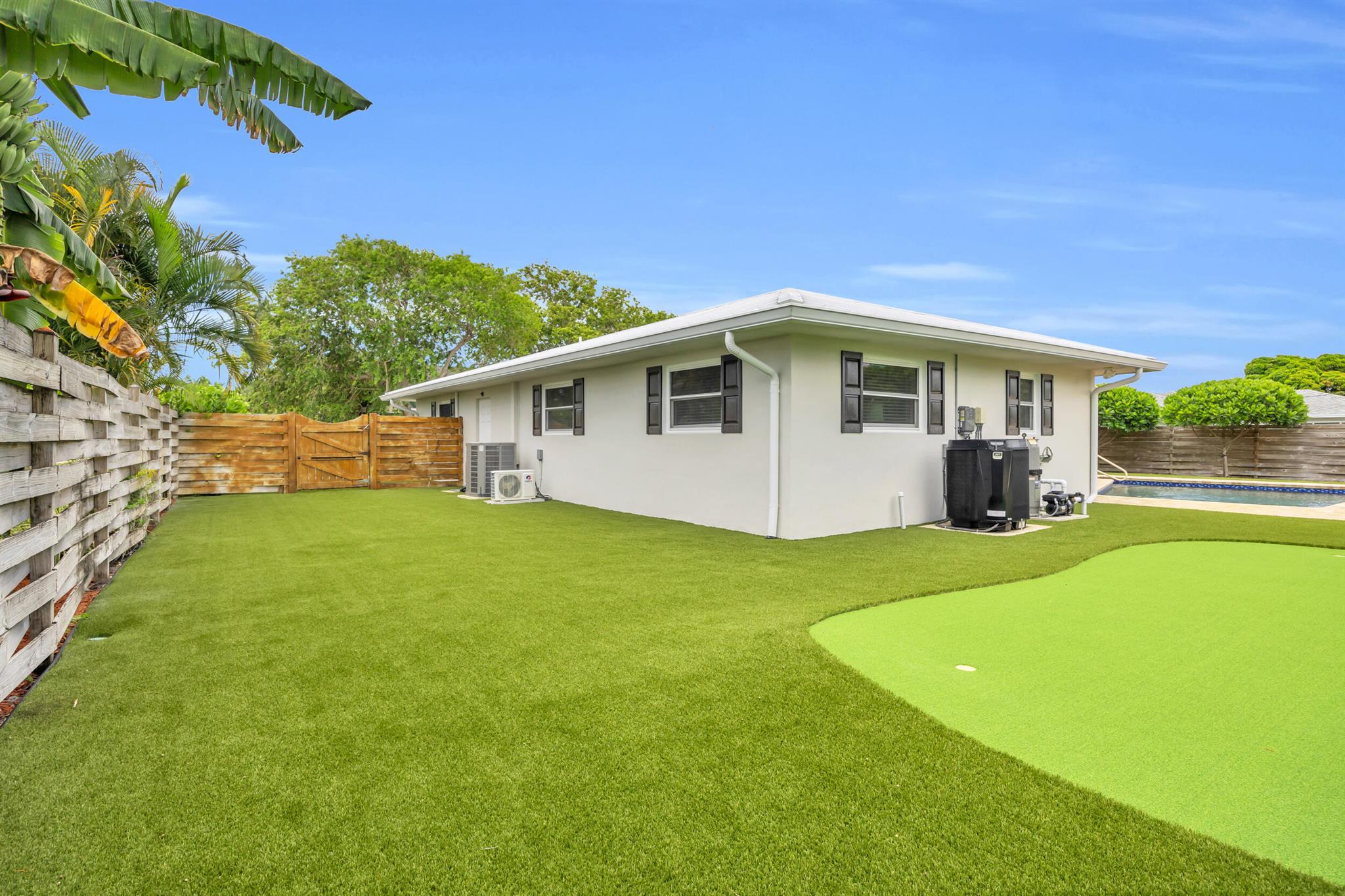 11 SE Splitrail Cir Jupiter, FL 33469