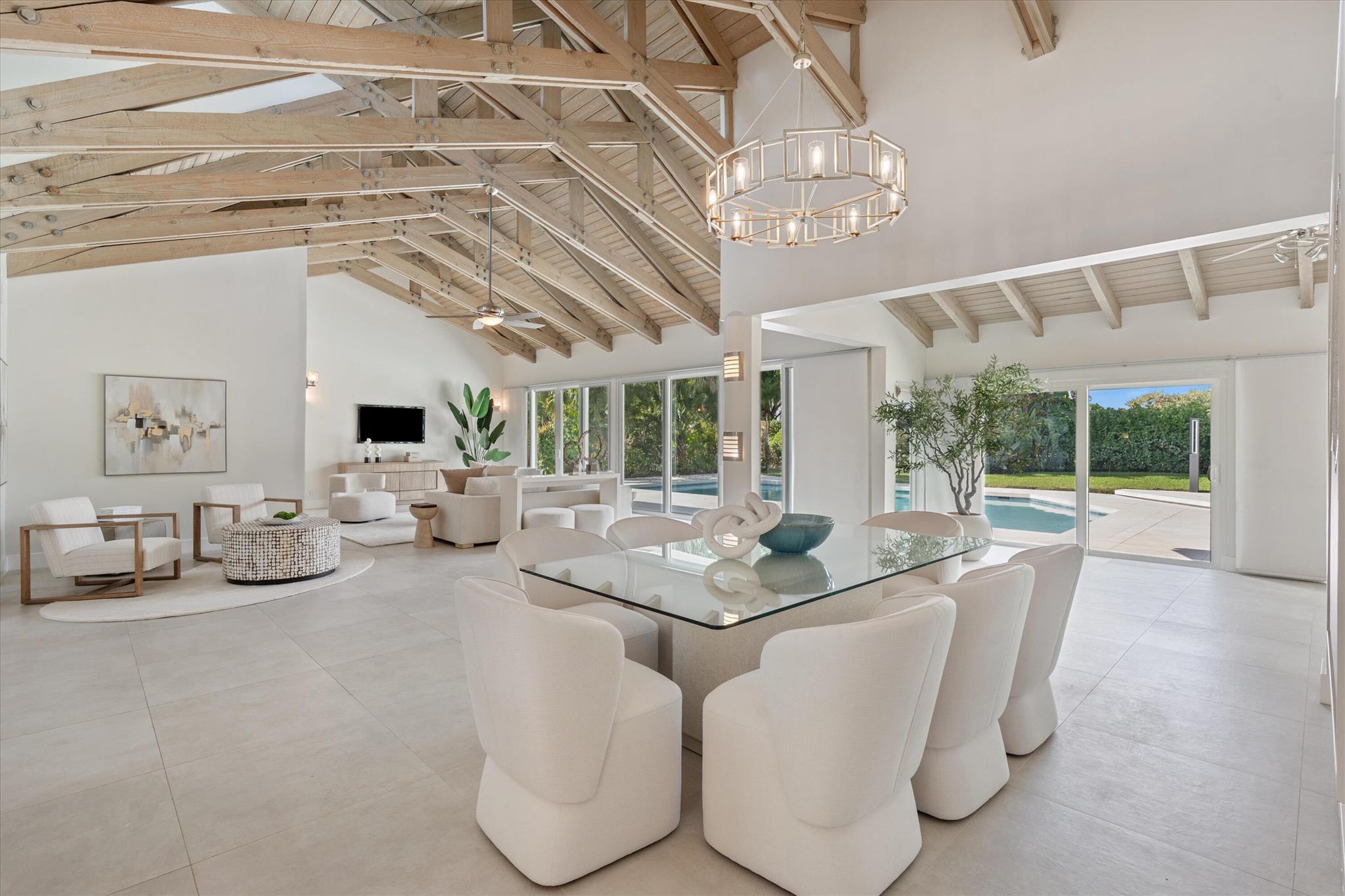 654 Pine Lk Dr Delray Beach, FL 33445