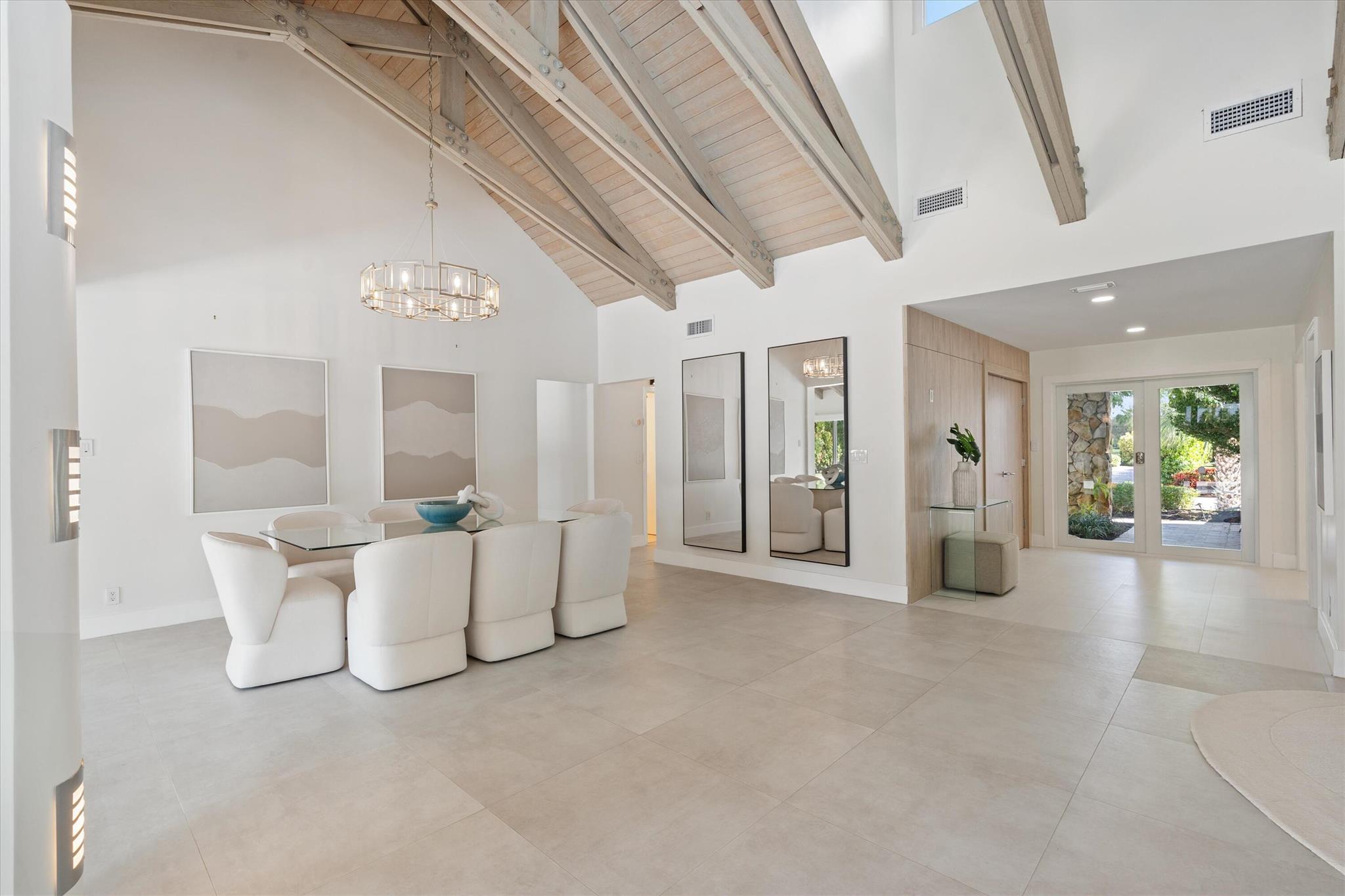 654 Pine Lk Dr Delray Beach, FL 33445