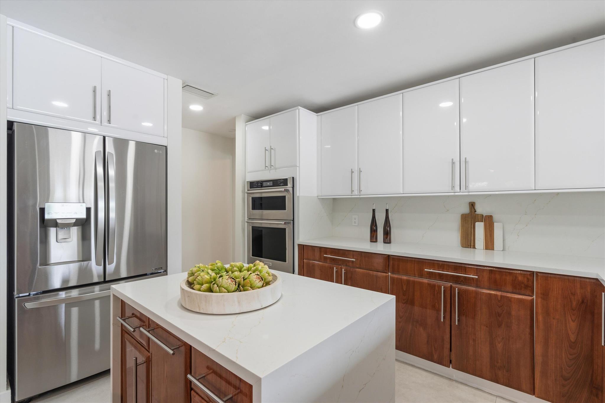 654 Pine Lk Dr Delray Beach, FL 33445