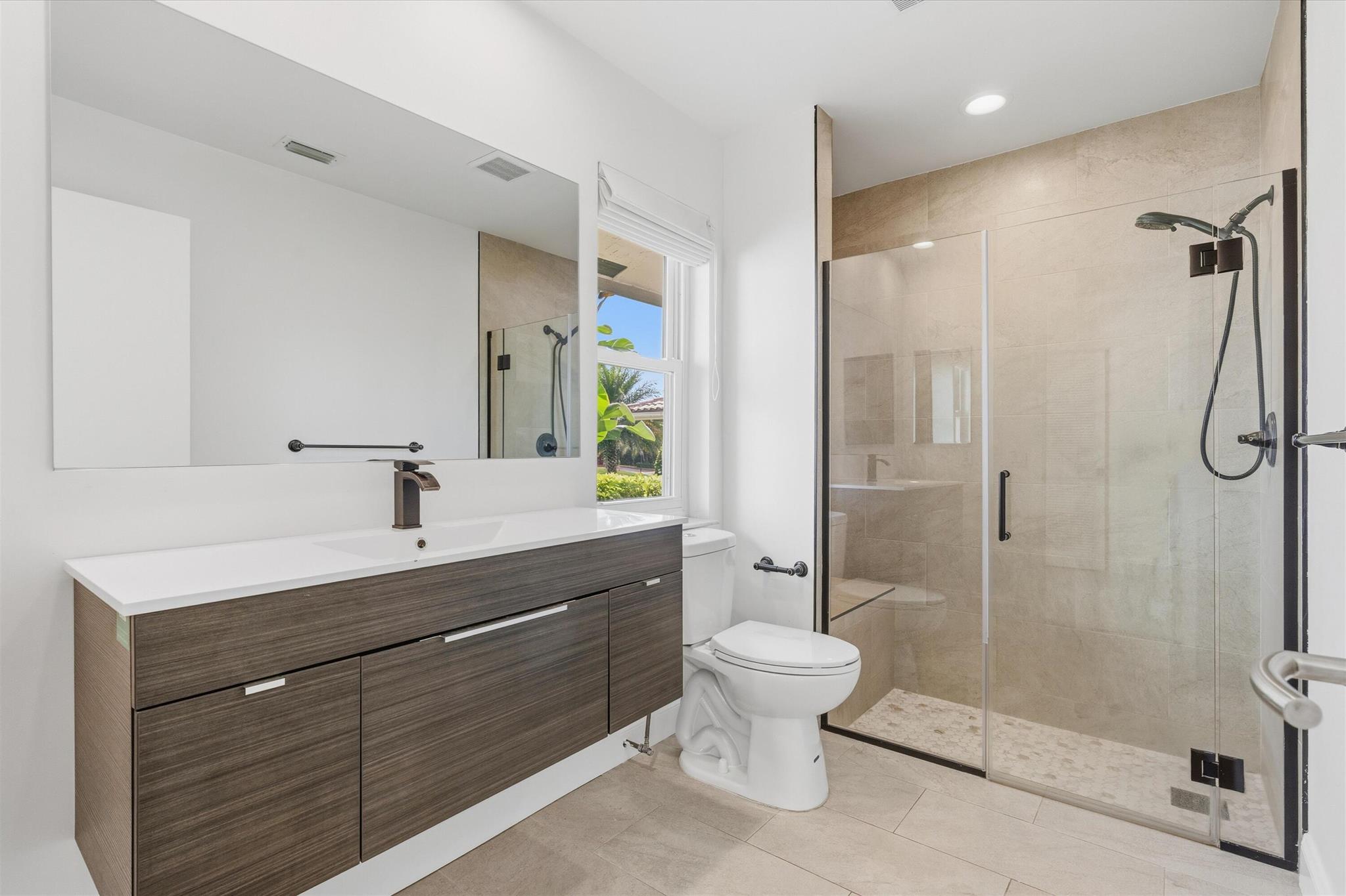 654 Pine Lk Dr Delray Beach, FL 33445