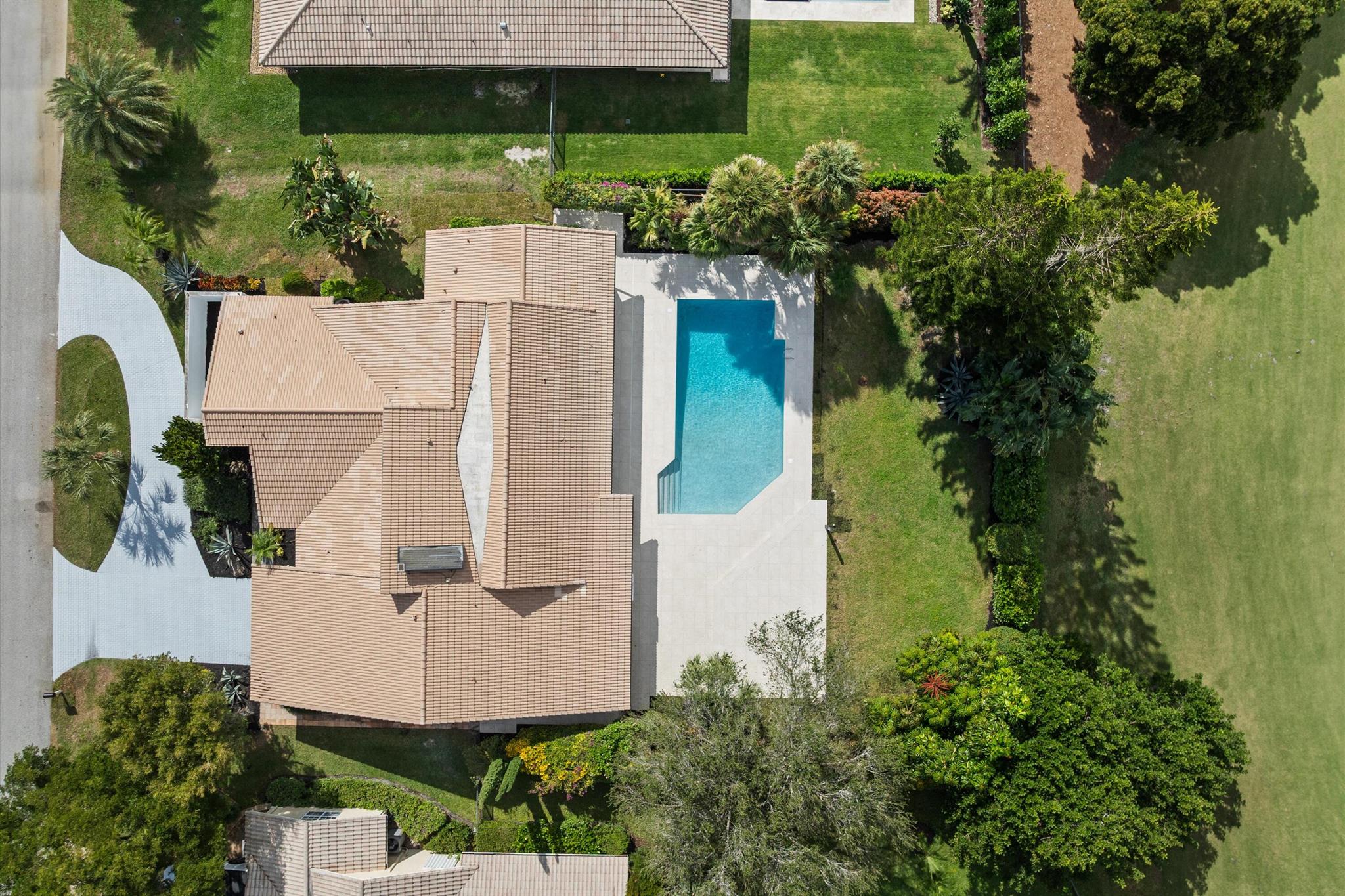 654 Pine Lk Dr Delray Beach, FL 33445