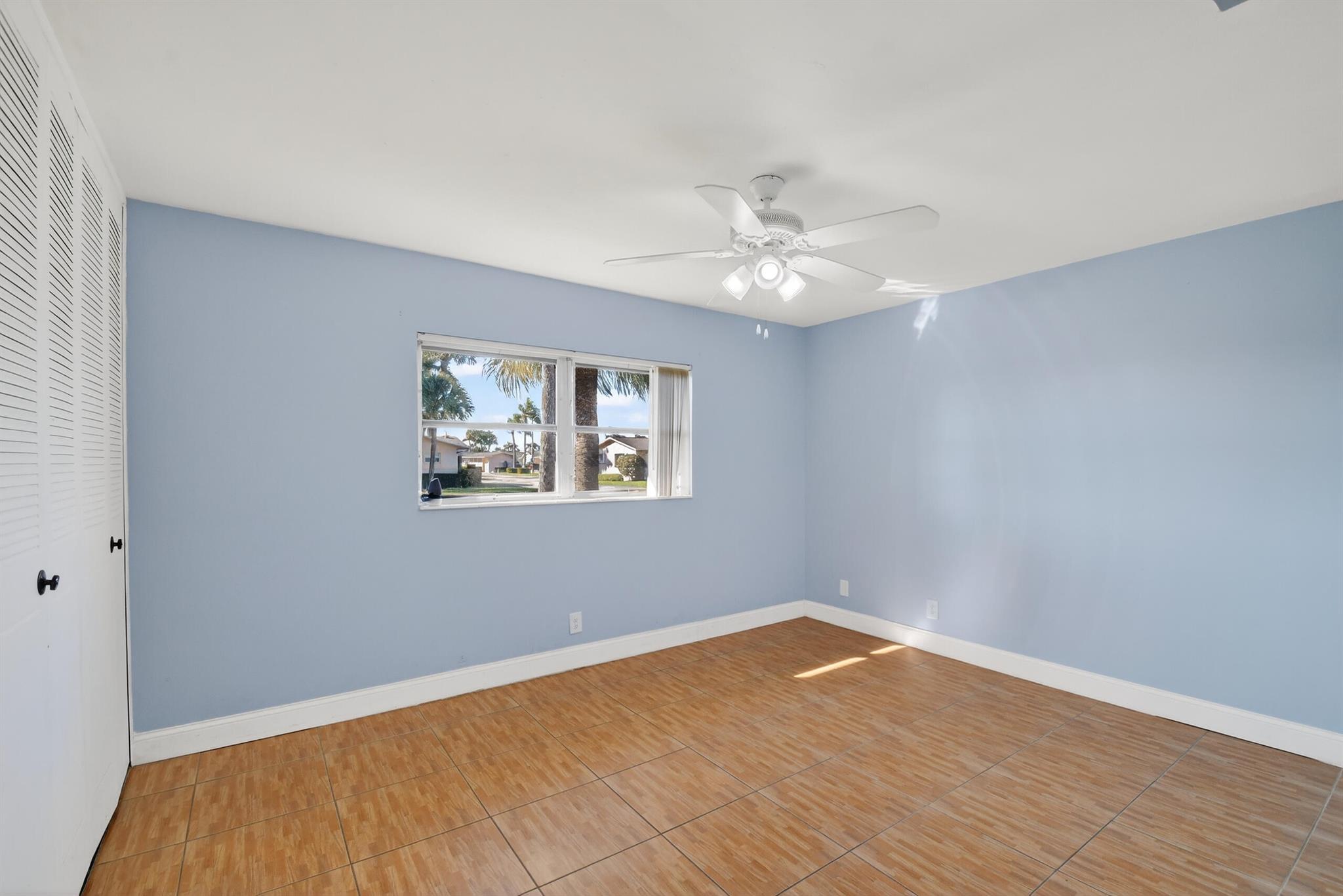 2667 Dudley Dr #B West Palm Beach, FL 33415