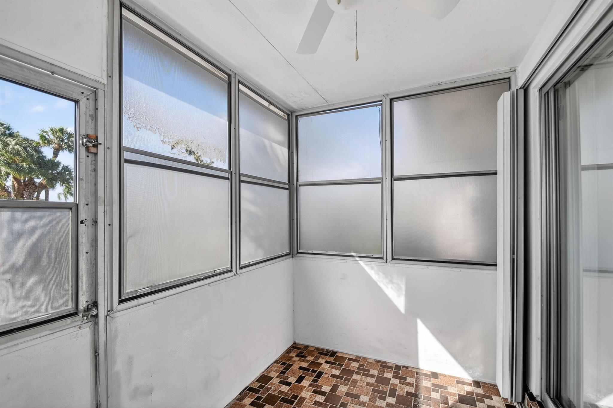 2667 Dudley Dr #B West Palm Beach, FL 33415