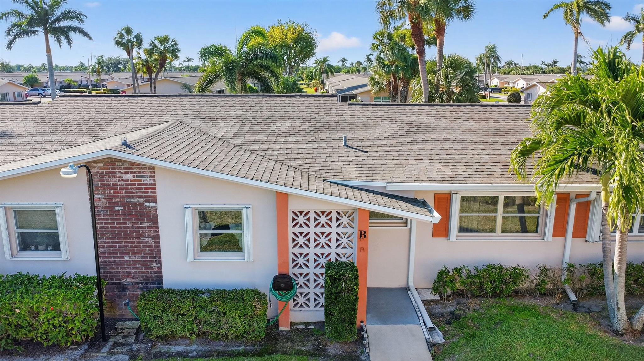 2667 Dudley Dr #B West Palm Beach, FL 33415