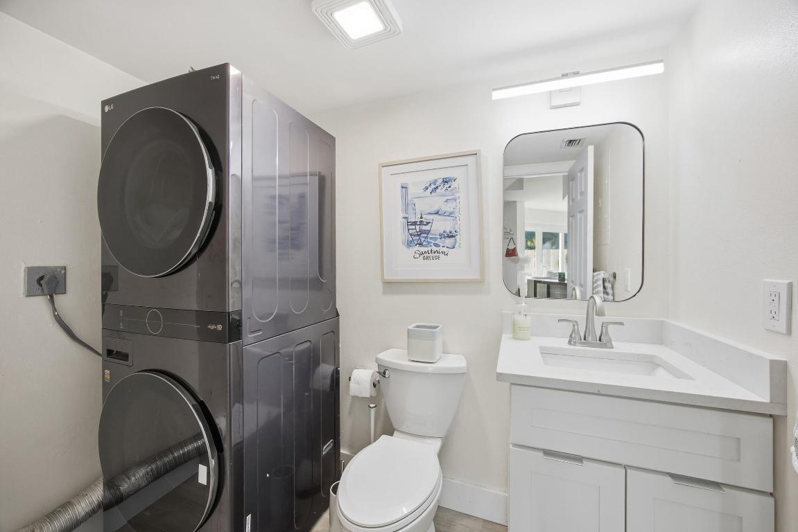 153 Seabreeze Jupiter, FL 33477