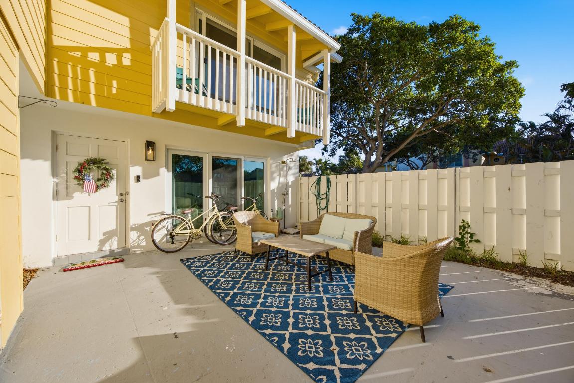 153 Seabreeze Jupiter, FL 33477