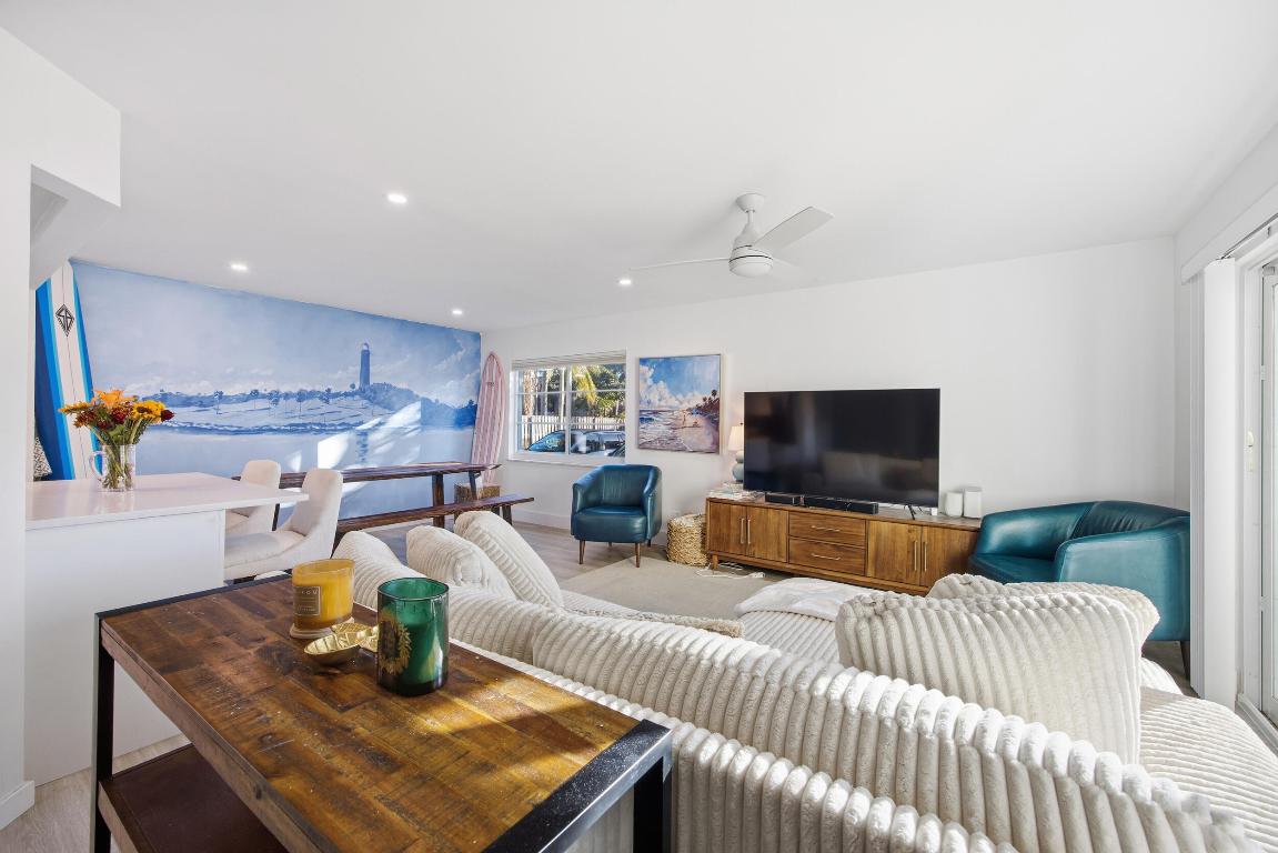 153 Seabreeze Jupiter, FL 33477