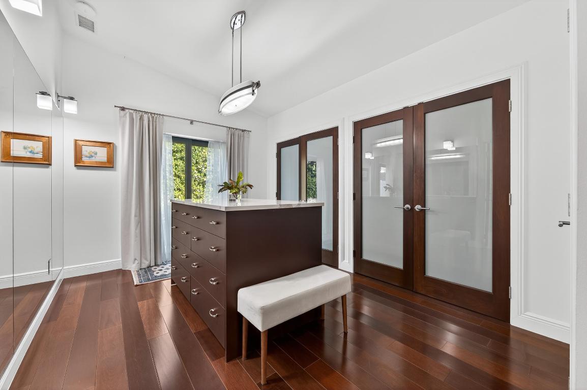 25 Ocean Jupiter, FL 33469